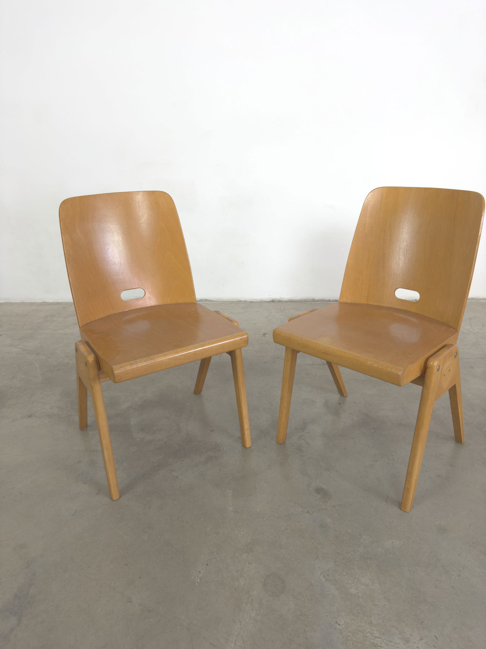 (8) STACKABLE CHAIRS BY CASSALA - 7