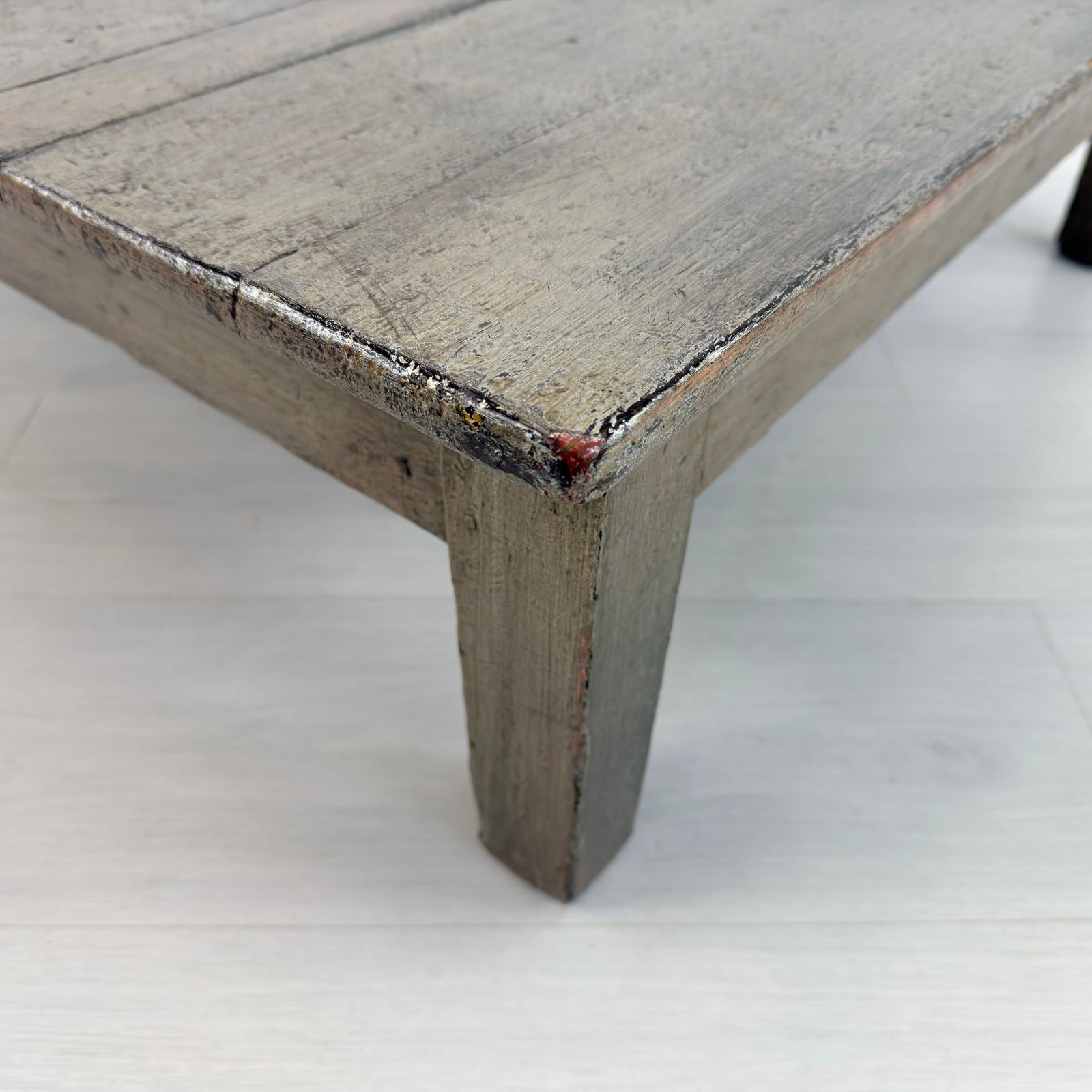 RUSTIC COFFEE TABLE - 6