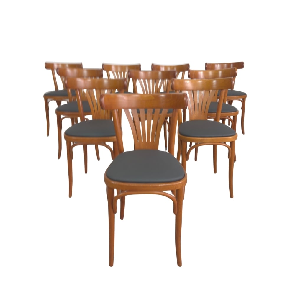 (10) THONET BISTRO CHAIRS: Dimensions: H 31” x W 15.5” x SD 16.3” x SH 21”. Set of 10 Vintage bentwood Bistro chairs Thonet with faux leather seats.