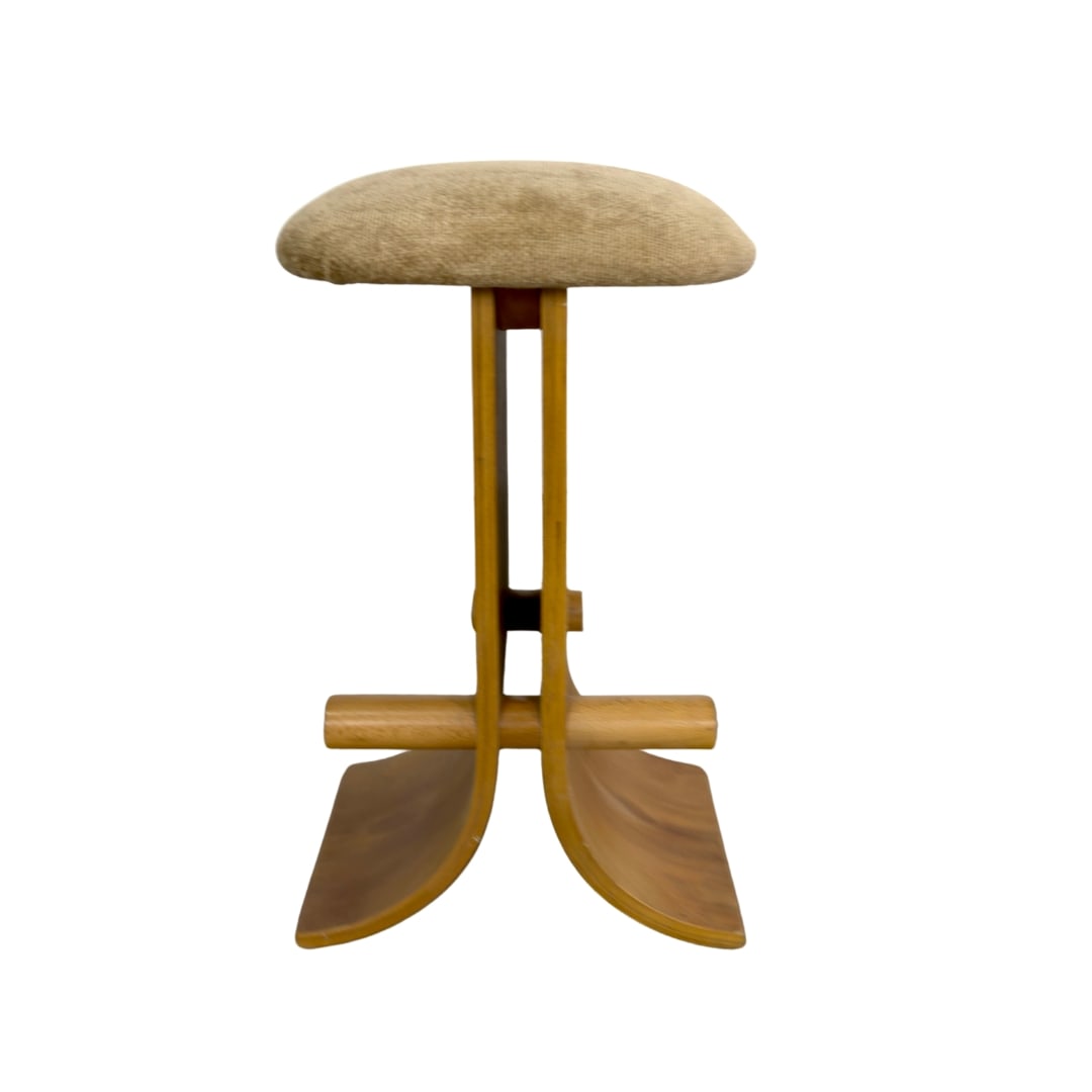 VINTAGE STOOL ATTR. TO GIGI SABADIN (1 of 6)