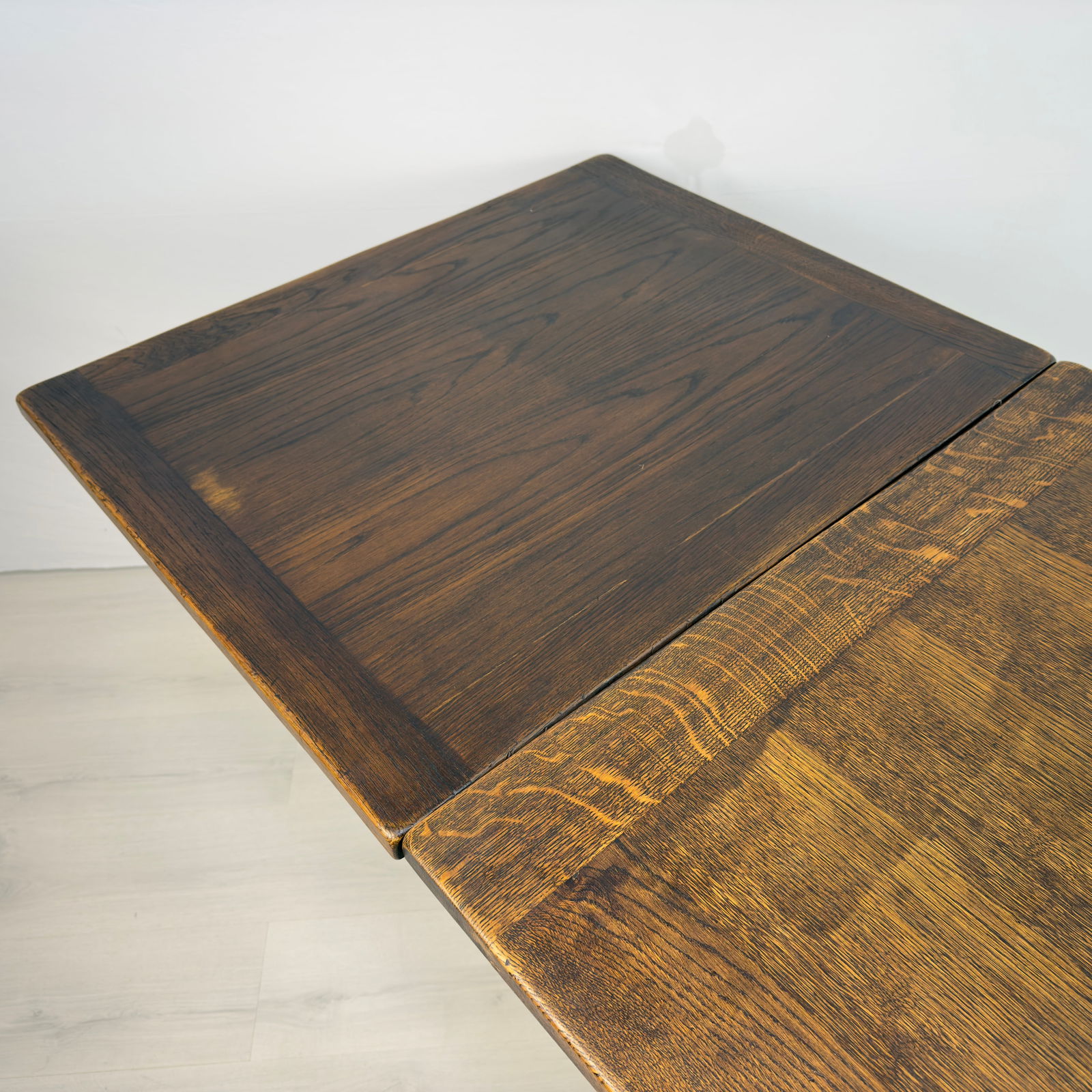 FARMHOUSE EXTENDABLE DINING TABLE - 6