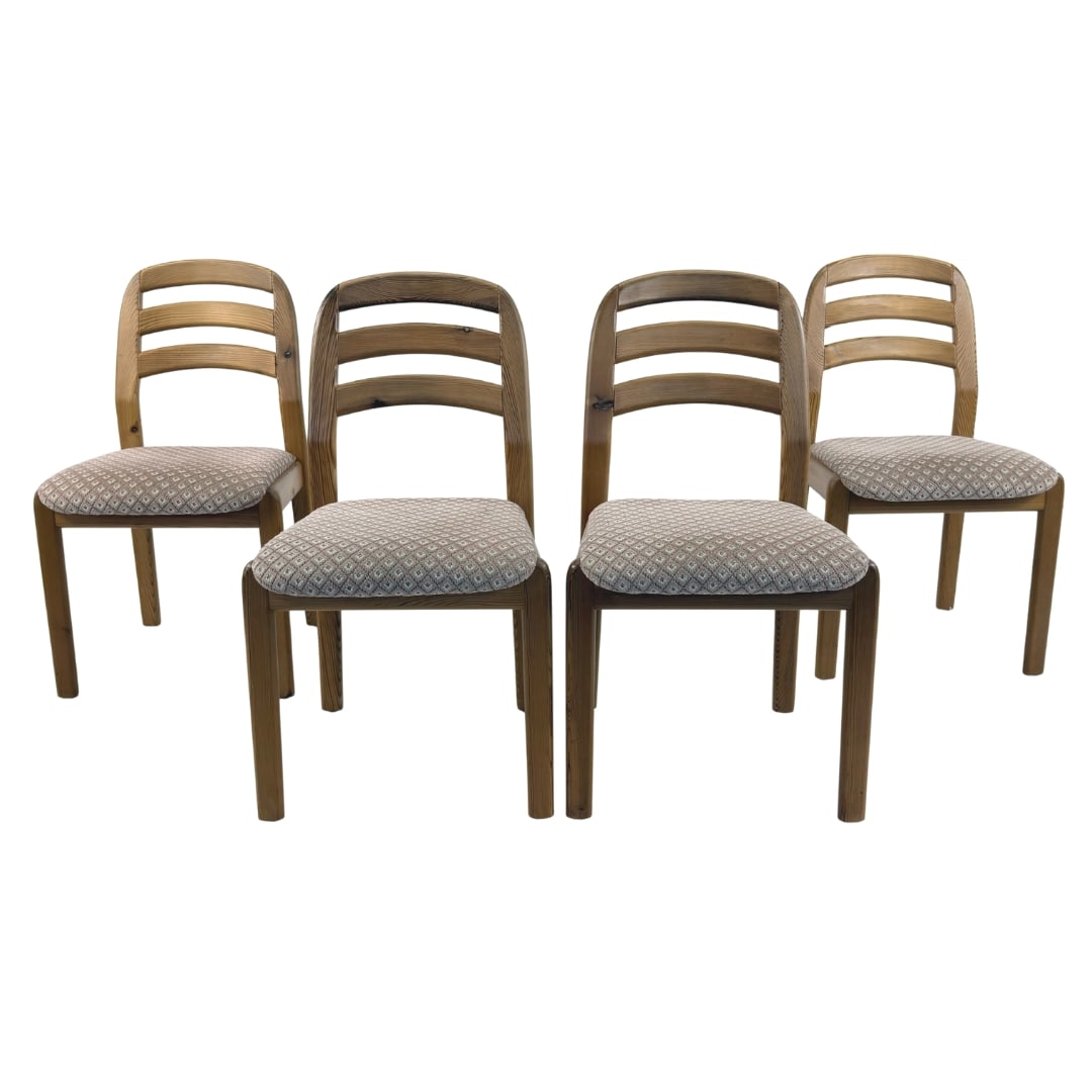 (4) DINING CHAIRS BY DYRLUND (1 of 11)