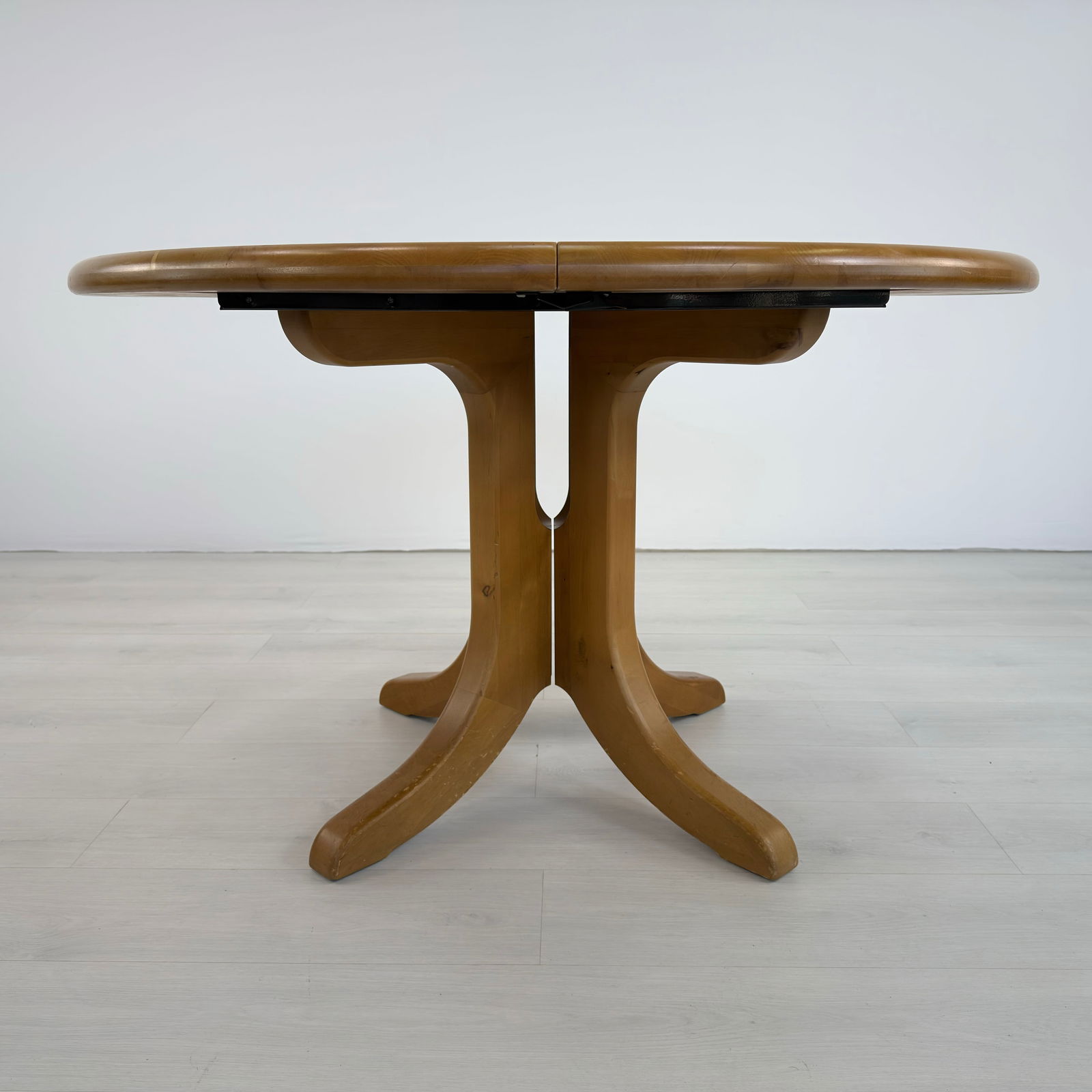 EXTENDABLE DINING TABLE BY RAINER DAUMILLER - 4