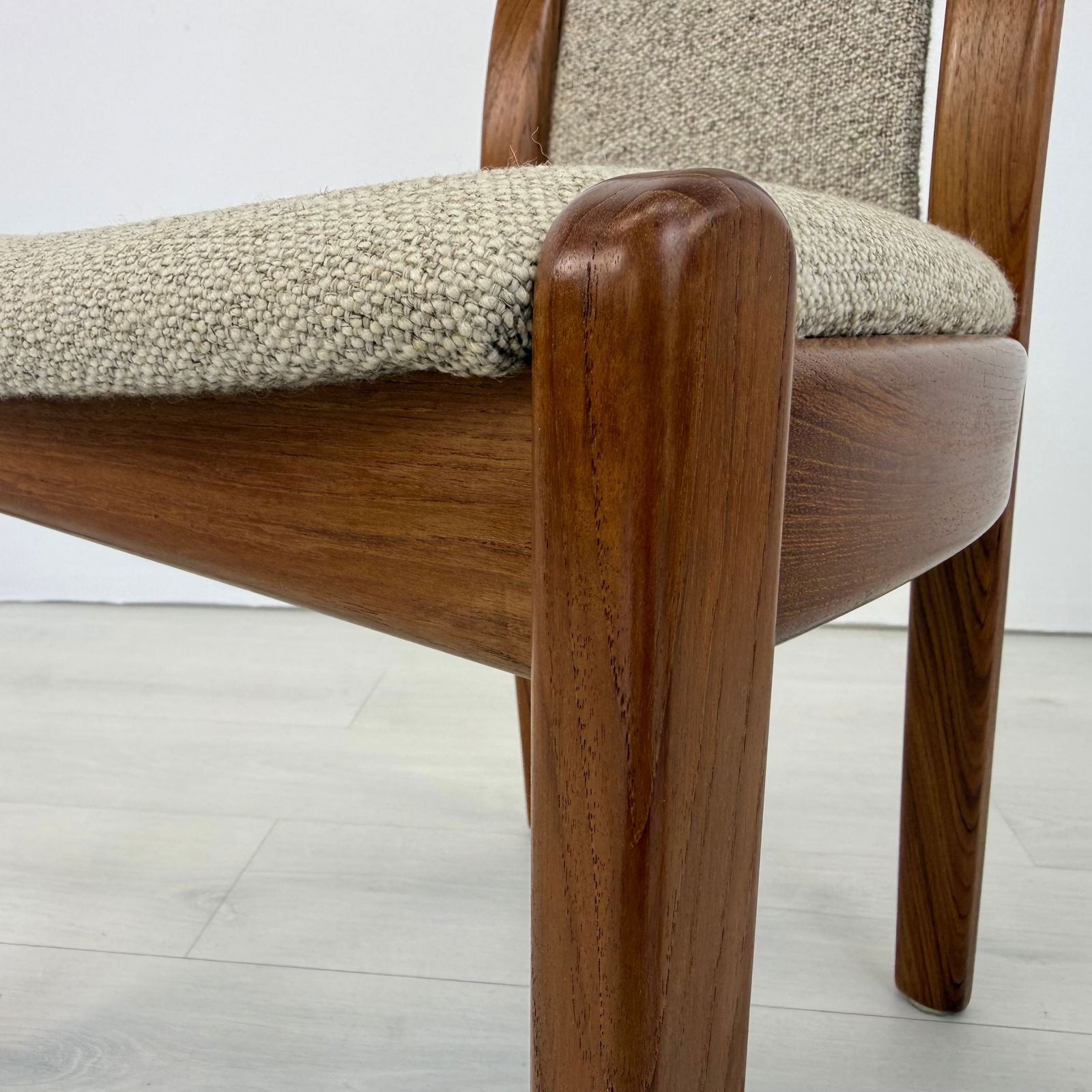 (6) DINING CHAIRS BY HOLSTEBRO MOBELFABRIK - 13