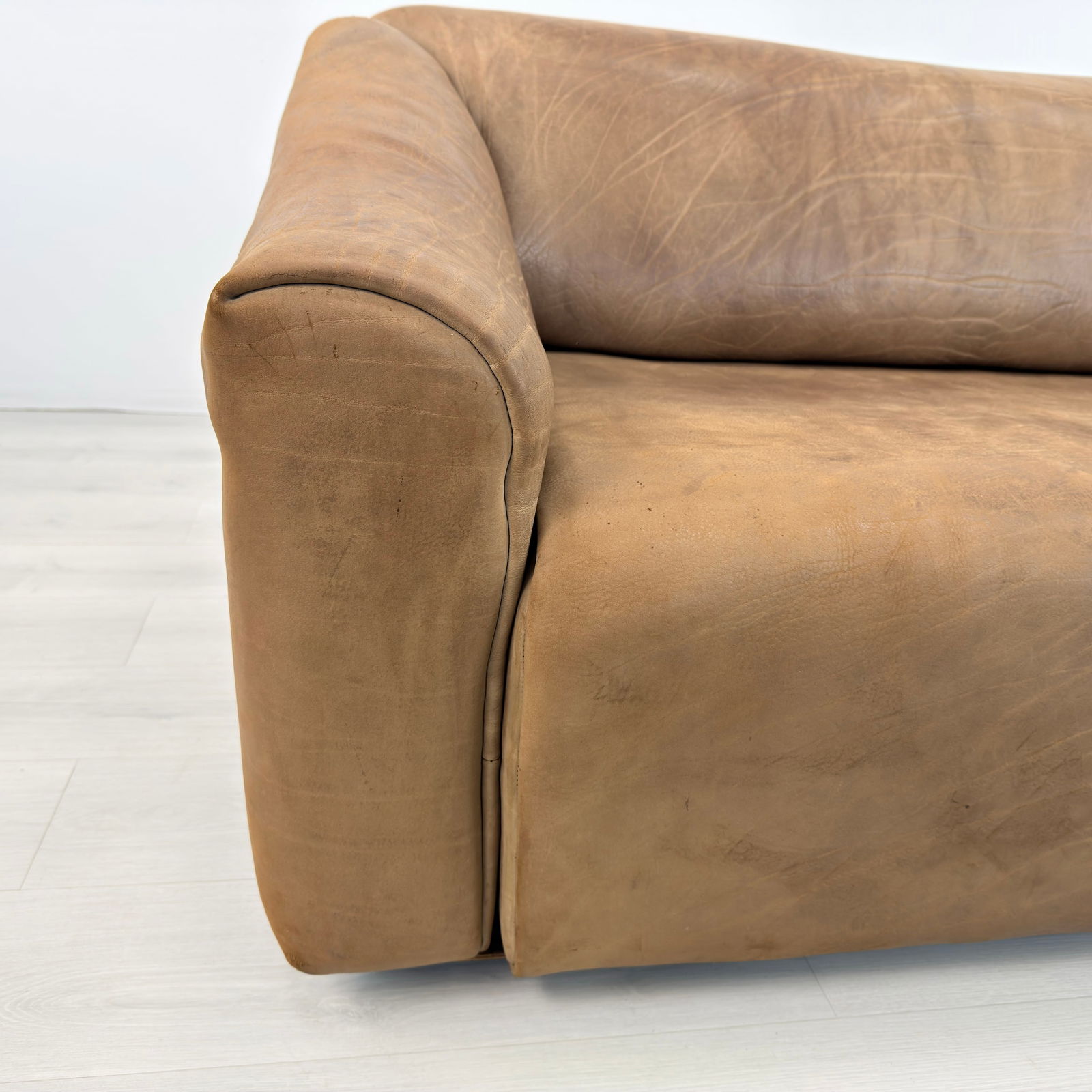 DE SEDE DS 47 EXTENDABLE SOFA - 12