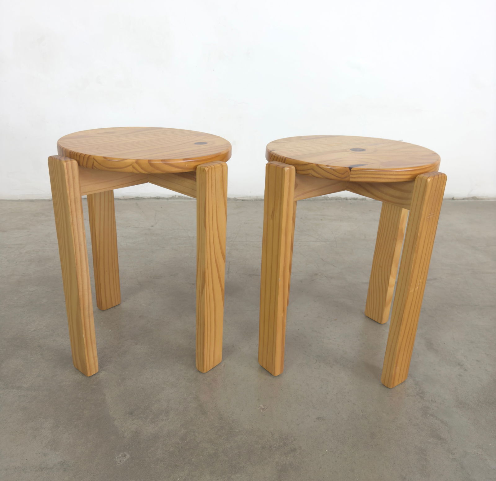 SCANDINAVIAN PINE STOOLS, A PAIR - 3