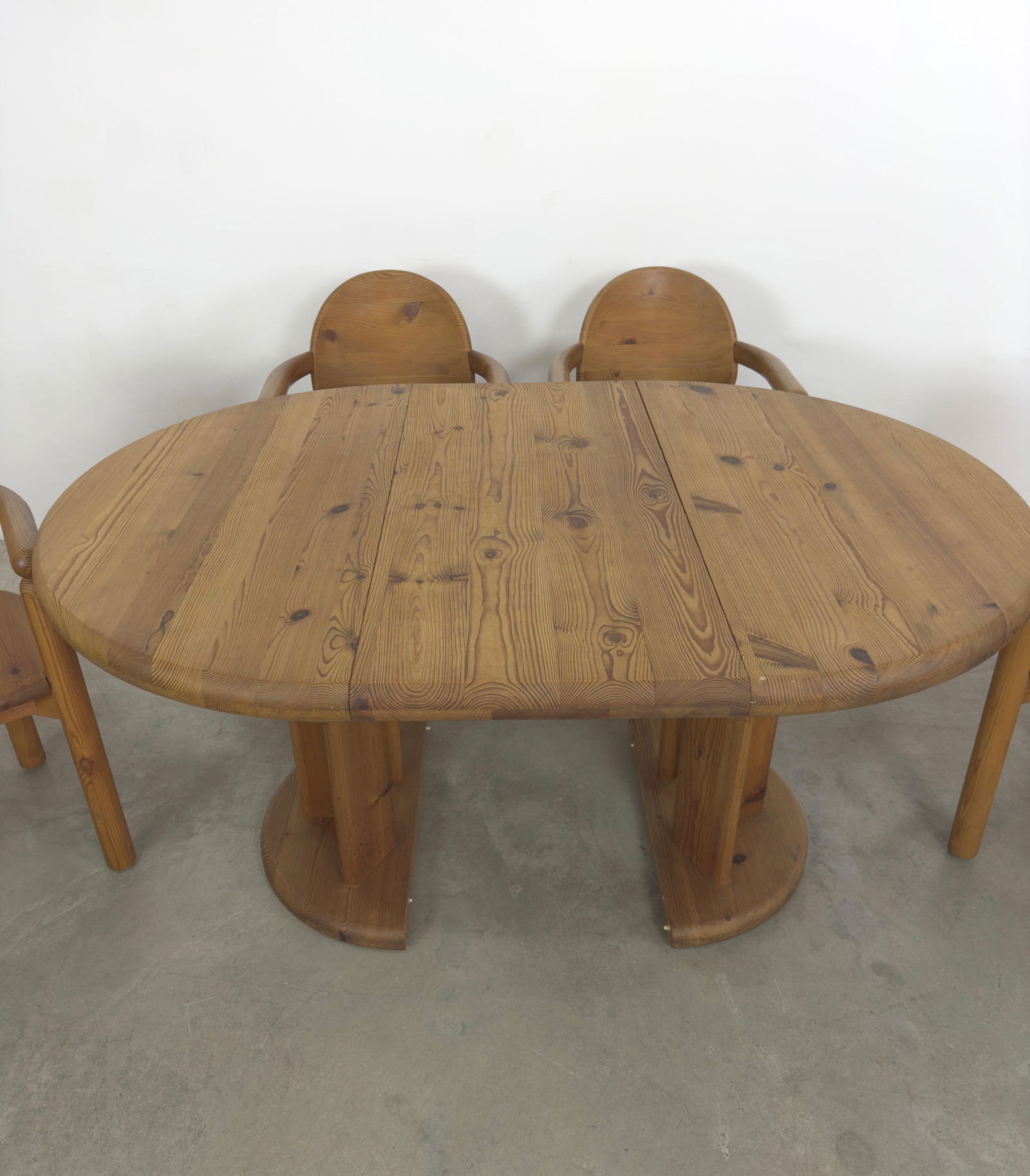 RAINER DAUMILLER ATTR EXTENDABLE DINING TABLE - 4