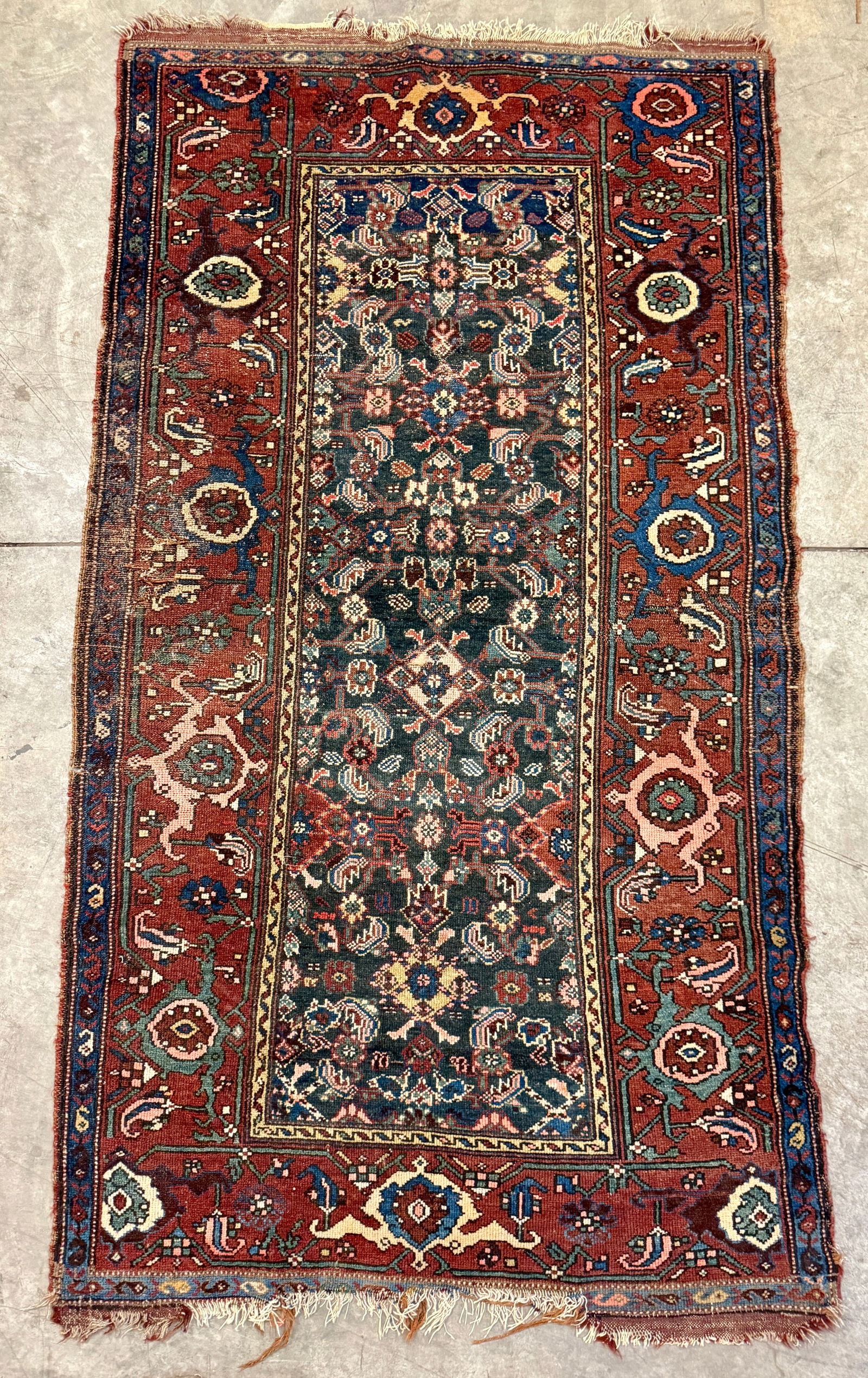 ANTIQUE PERSIAN LILIHAN WOOL RUG (1 of 8)