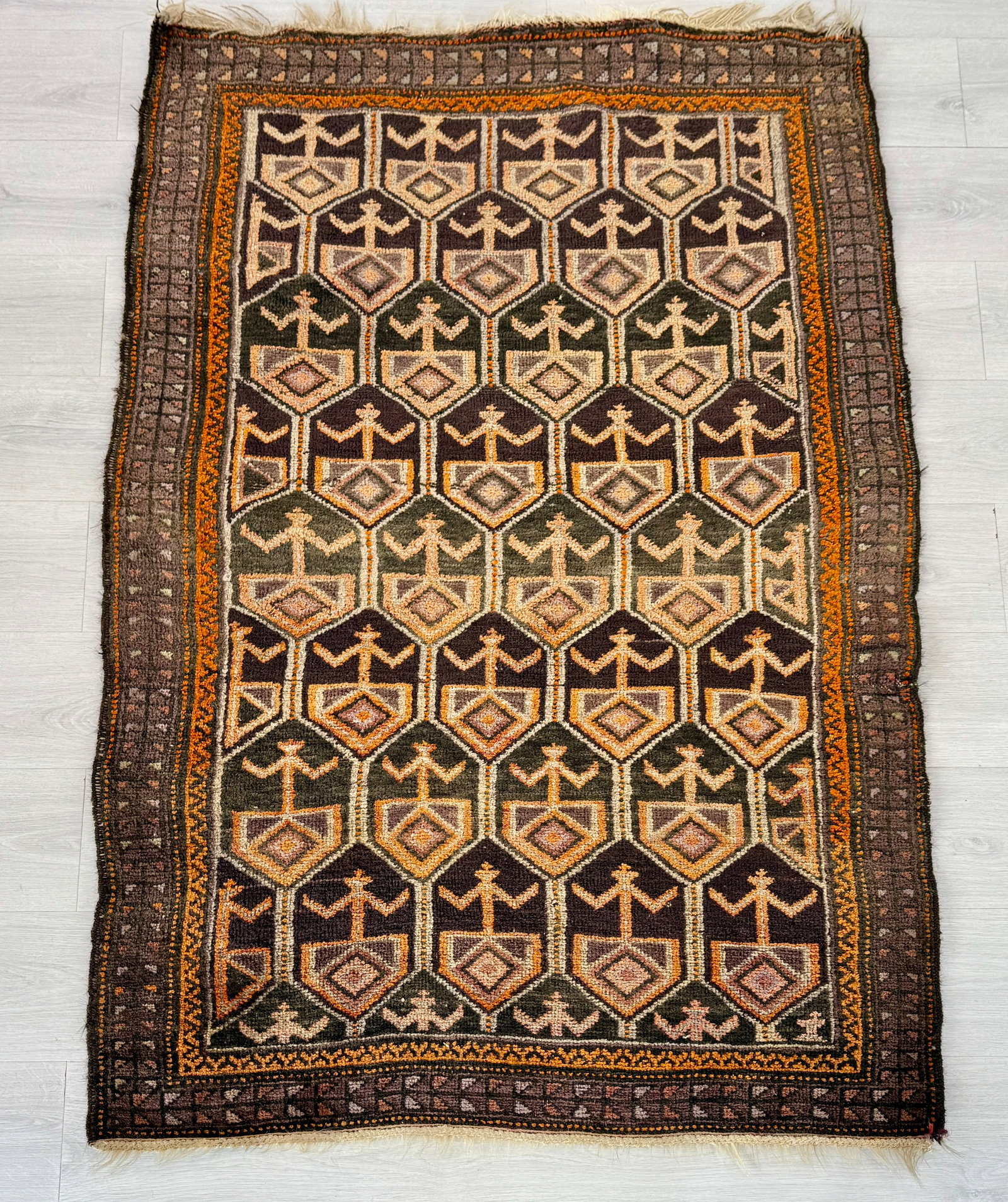 HAND KNOTTED AFGHAN BALOUCH RUG (1 of 7)