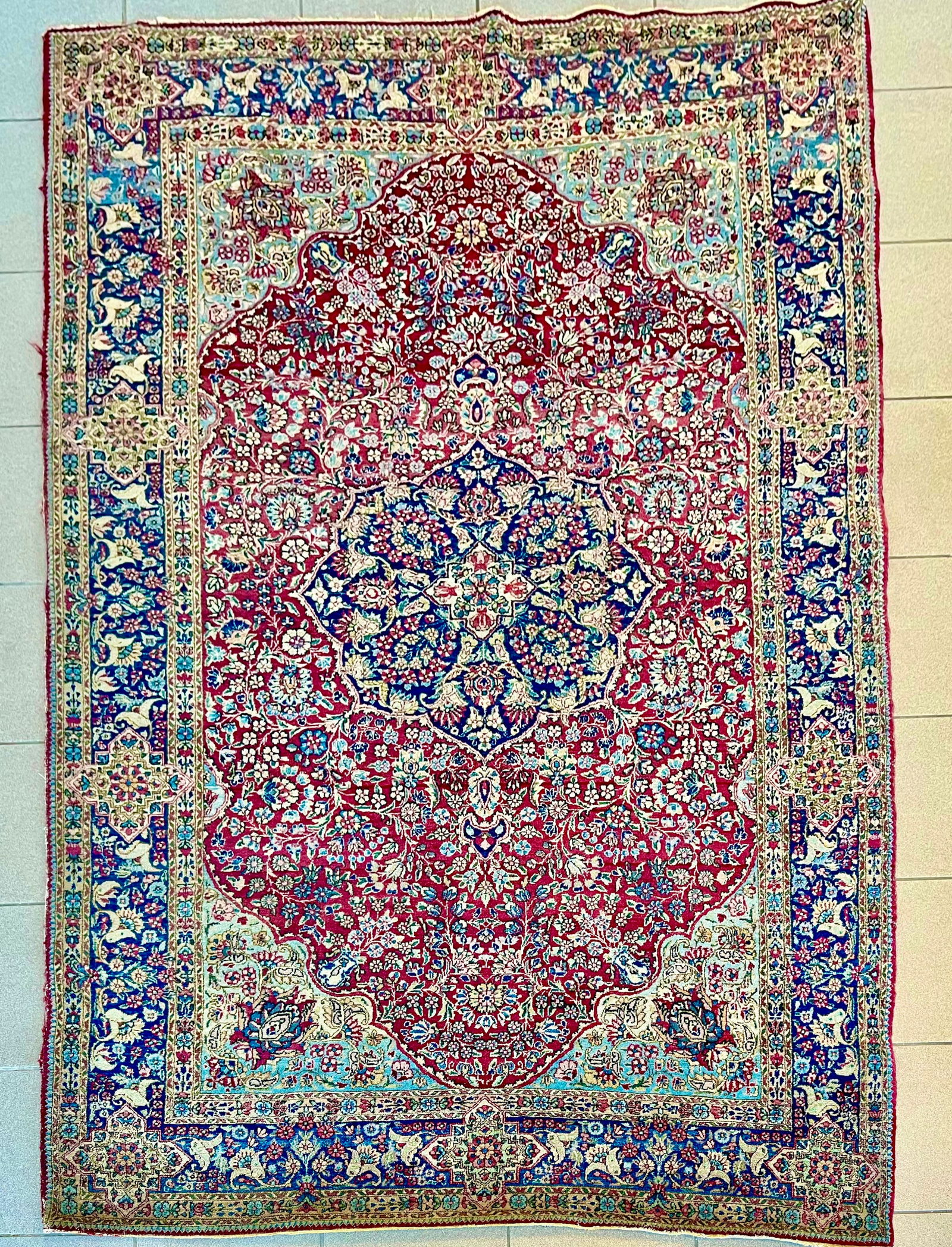 FINE PERSIAN HAND KNOTTED TABRIZ RUG (1 of 8)