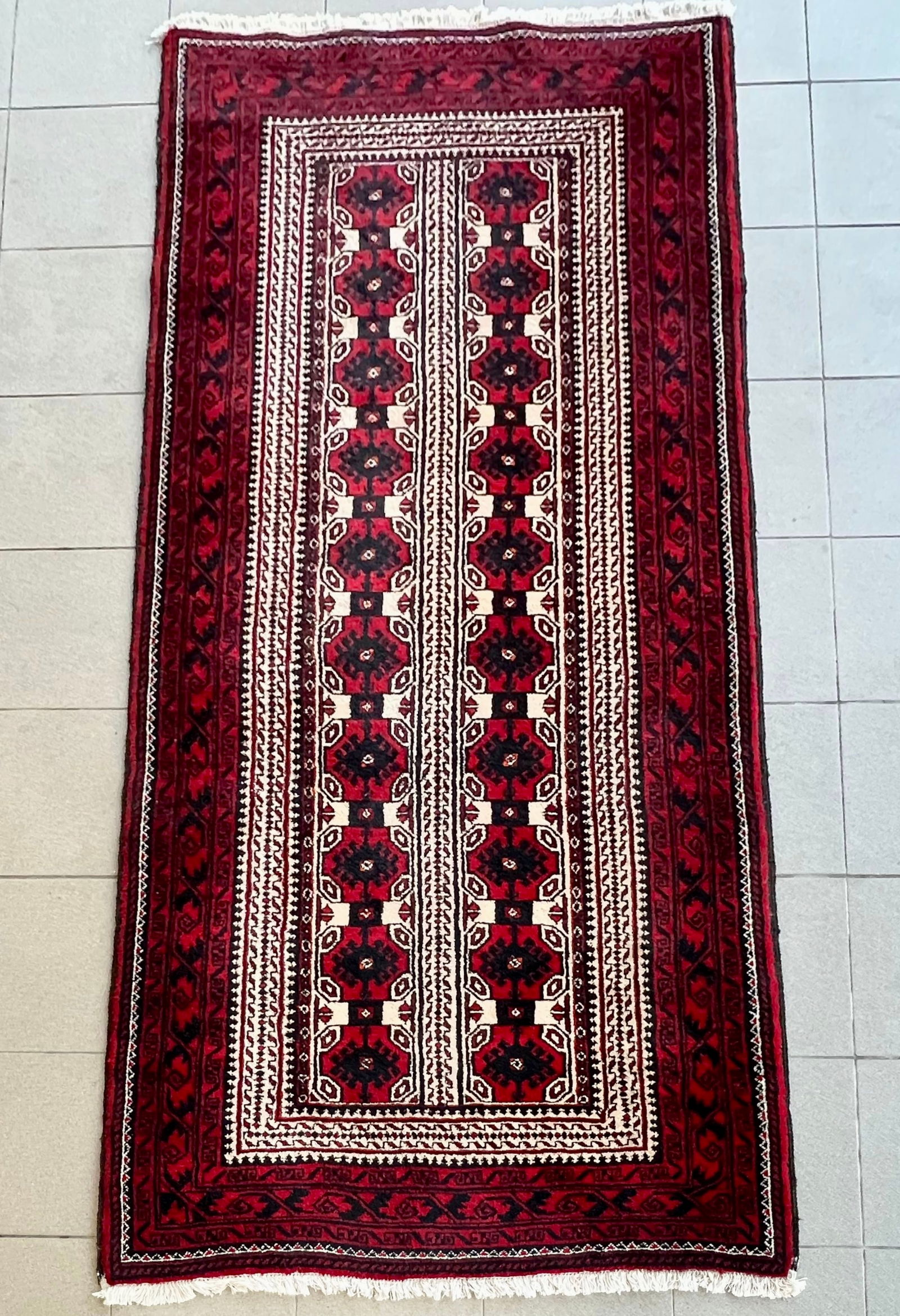 AFGHAN BALOUCH WOOL RUG (1 of 11)