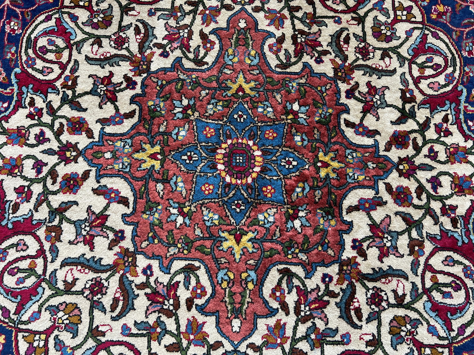 INDO-PERSIAN WOOL RUG - 6