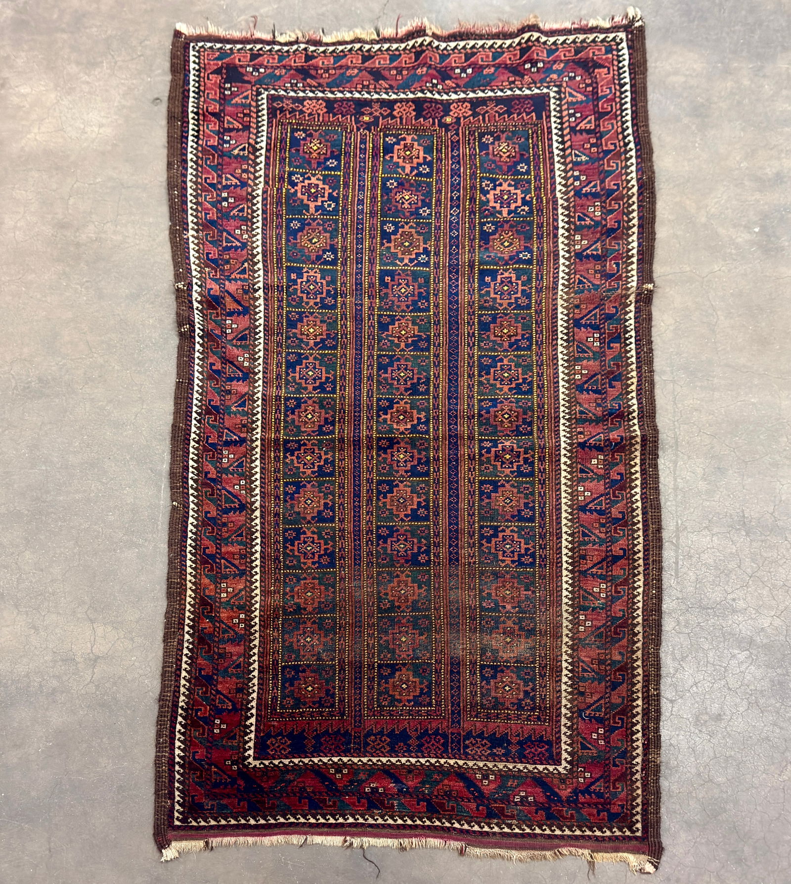 ANTIQUE BALOUCH RUG (1 of 13)