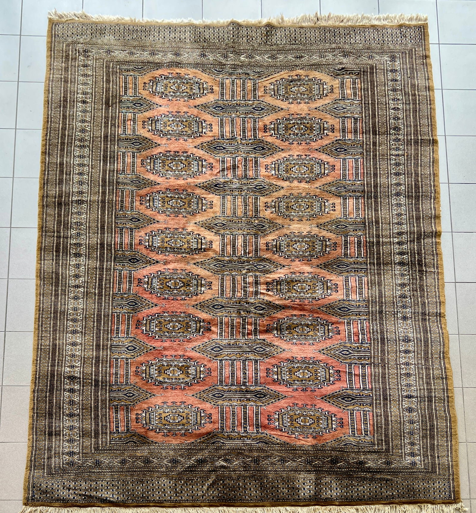 VINTAGE KASHMIR WOOL AND SILK RUG (1 of 7)