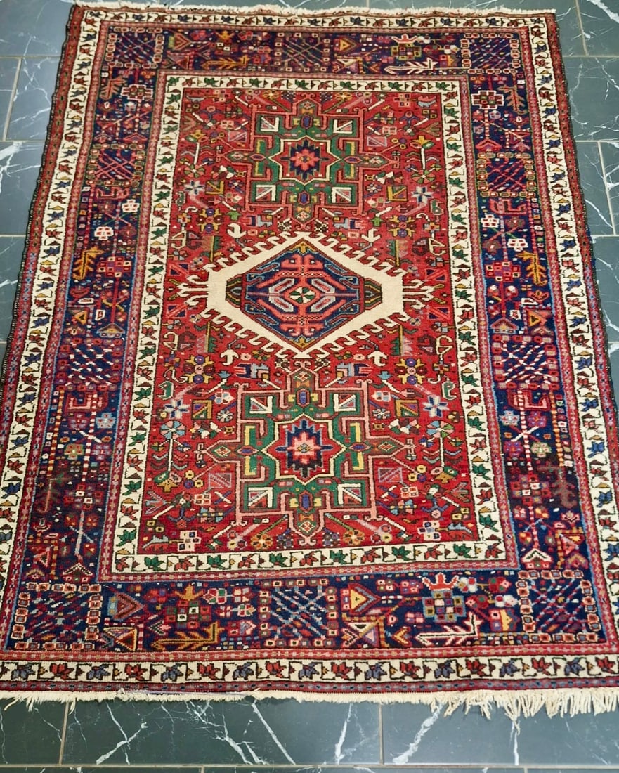 ANTIQUE PERSIAN KARAJEH HERIZ RUG (1 of 8)