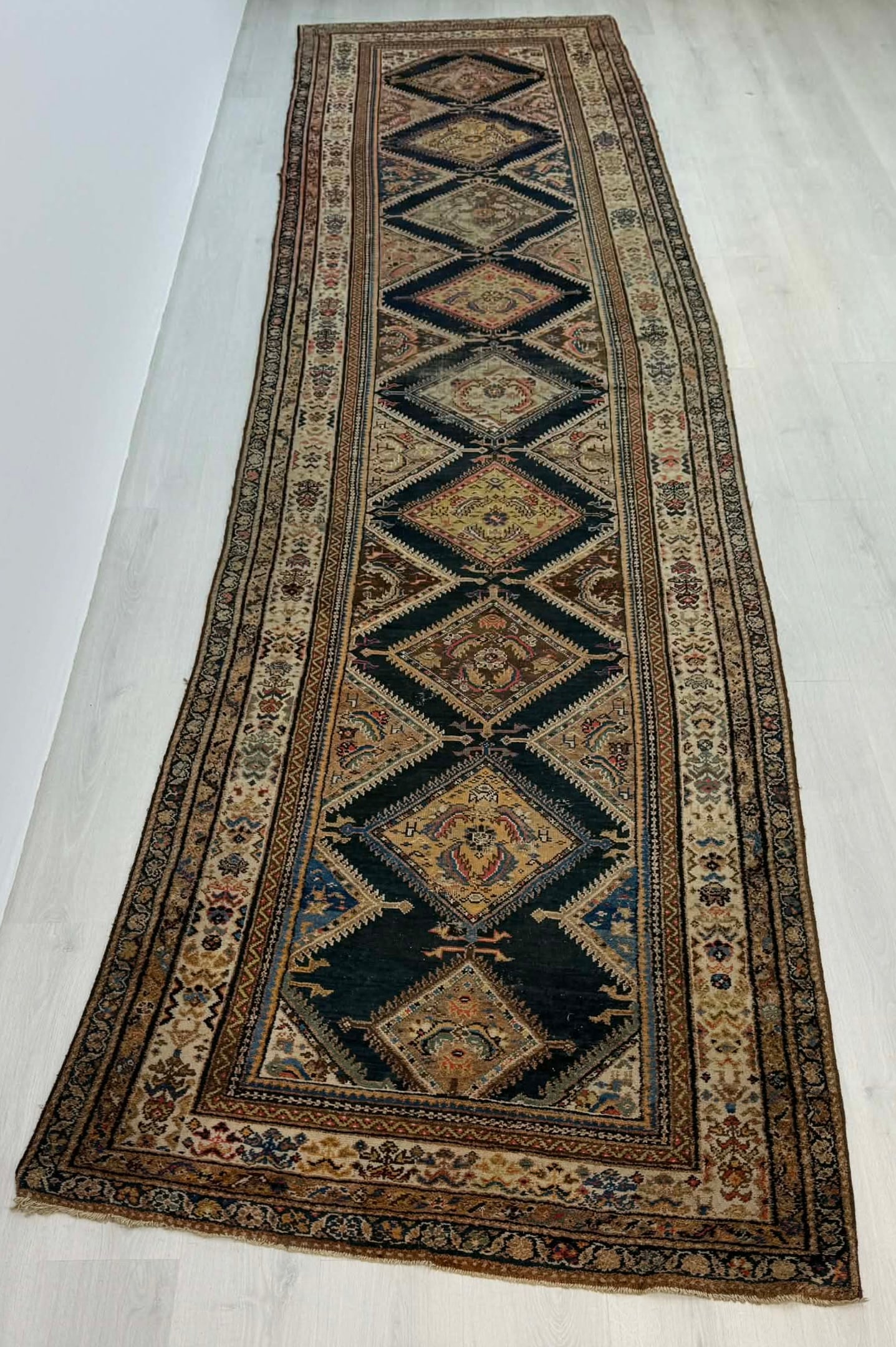 ANTIQUE PERSIAN HAMADAN RUNNER RUG (1 of 8)