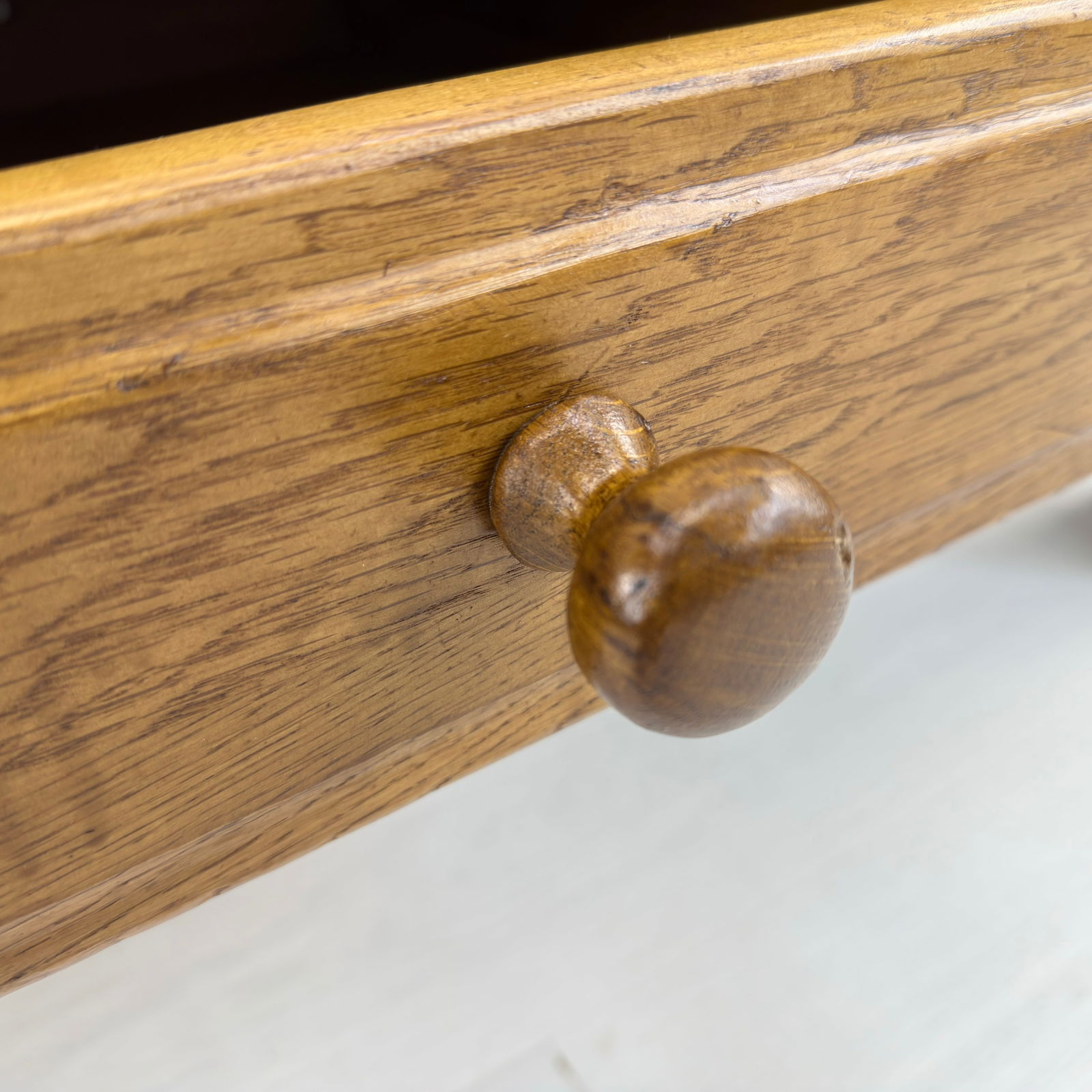 DUTCH OAK COFFEE TABLE - 8