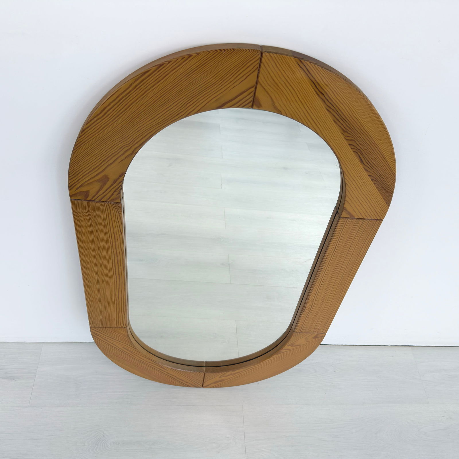 SCANDINAVIAN PINE MIRROR - 3