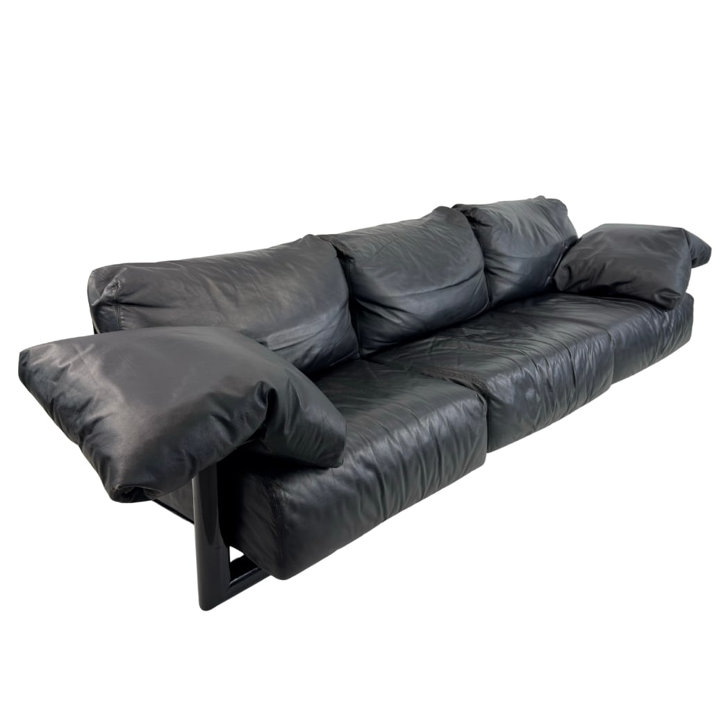 THREE-SEATER LEATHER SOFA BRUNATI, 1980s (1 of 18)