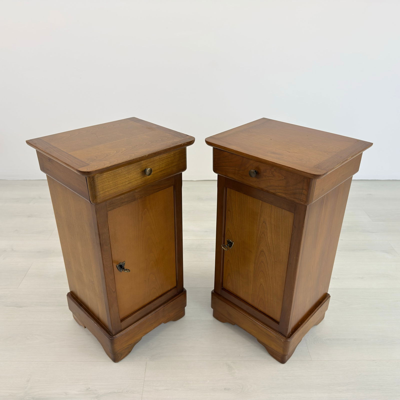FRENCH BEDSIDE TABLES, A PAIR - 4