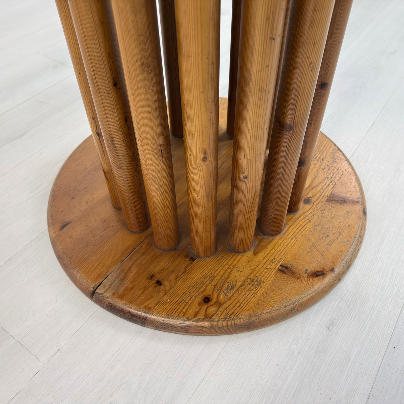 RAINER DAUMILLER EXTENDABLE DINING TABLE - 11