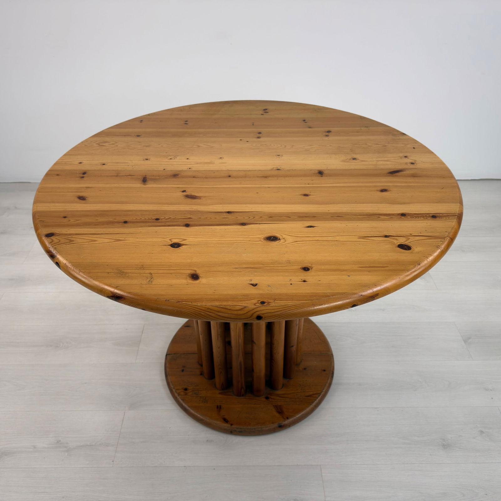 RAINER DAUMILLER EXTENDABLE DINING TABLE - 9