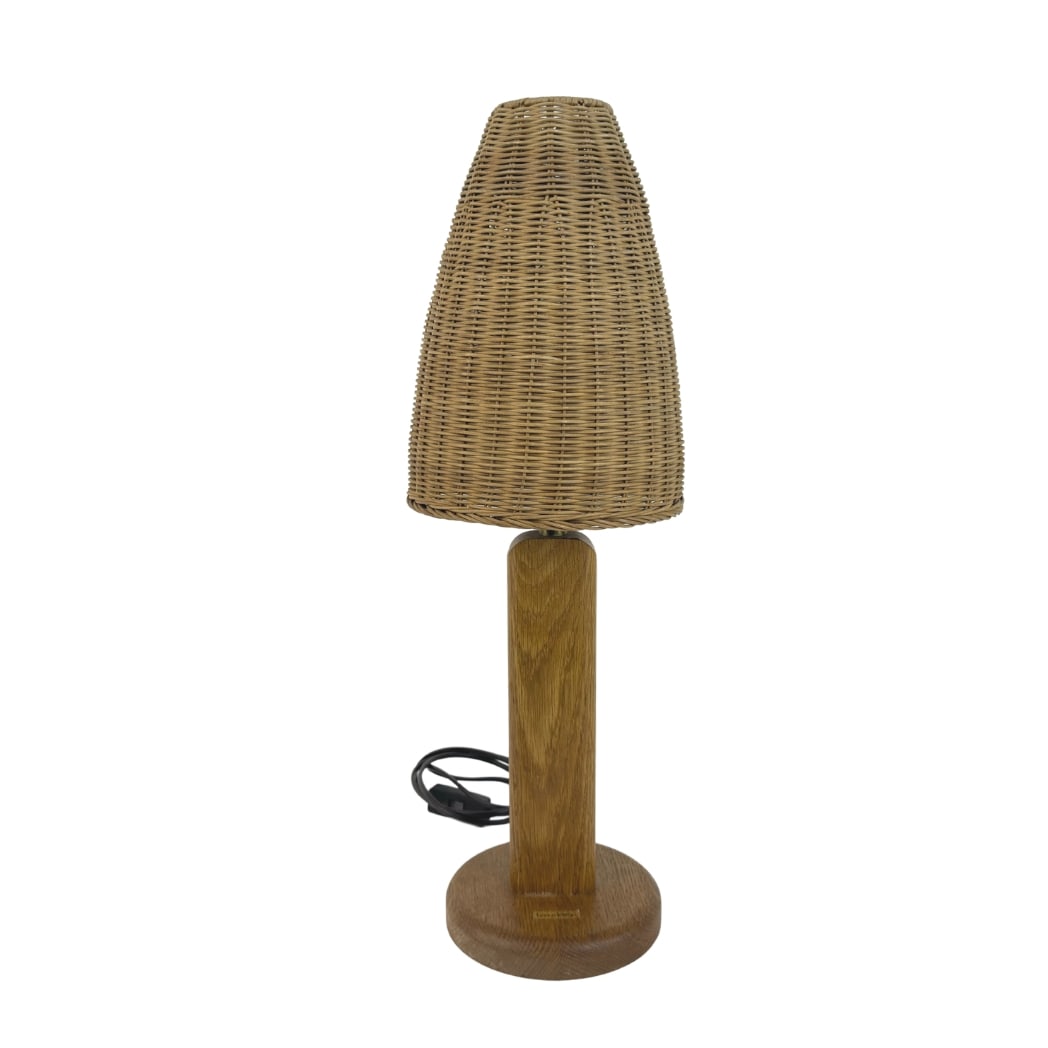 RATTAN TABLE LAMP BY BONY DESIGN: Dimensions: H 21” x W 5.7”. Vintage table lamp by Bony Design with wooden base and rattan lampshade.
