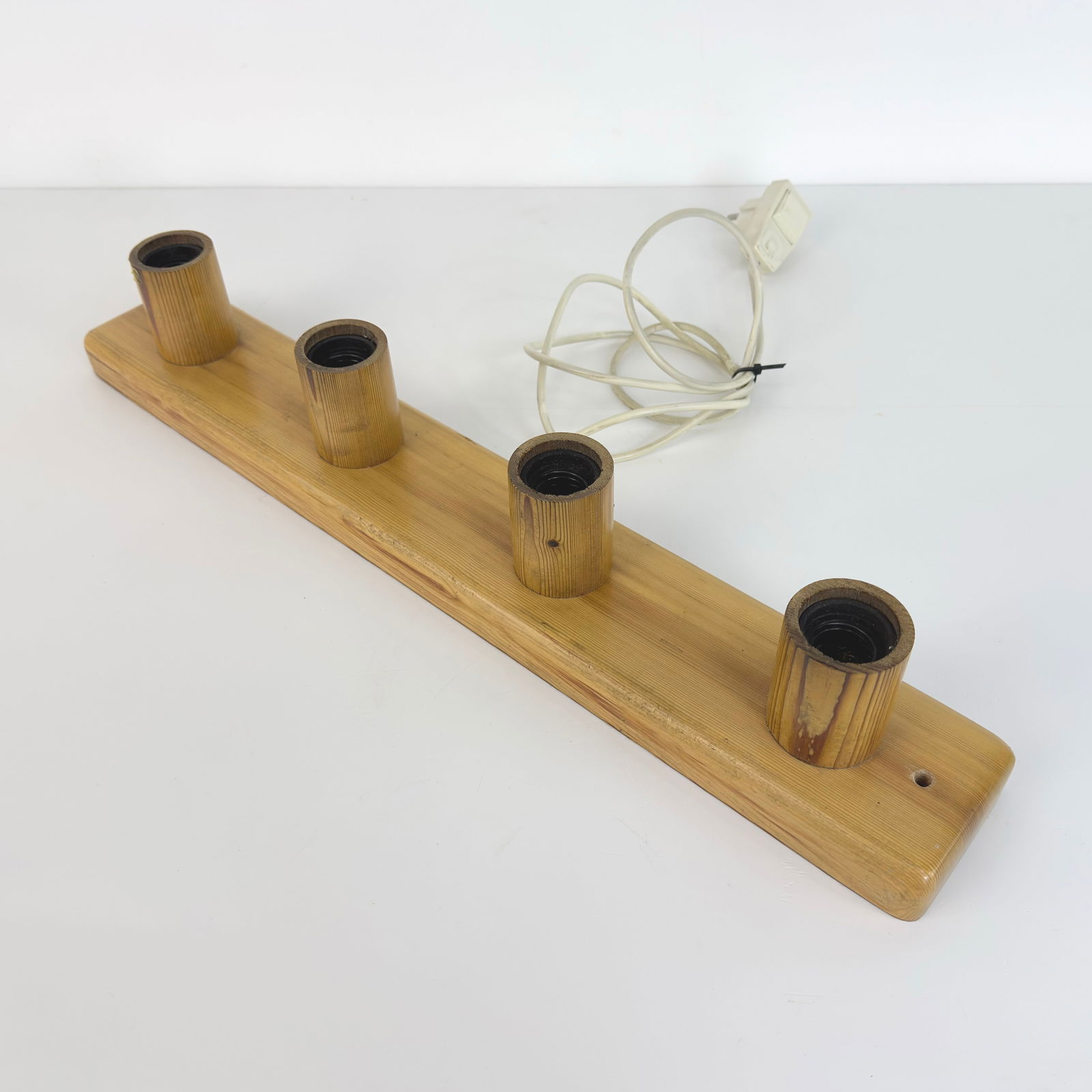 SCANDINAVIAN CEILING LIGHT - 5