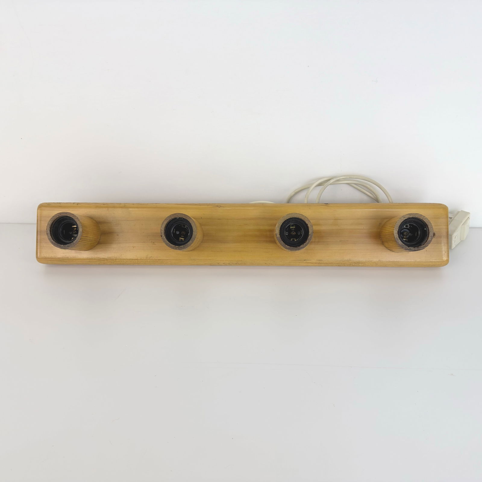 SCANDINAVIAN CEILING LIGHT - 6