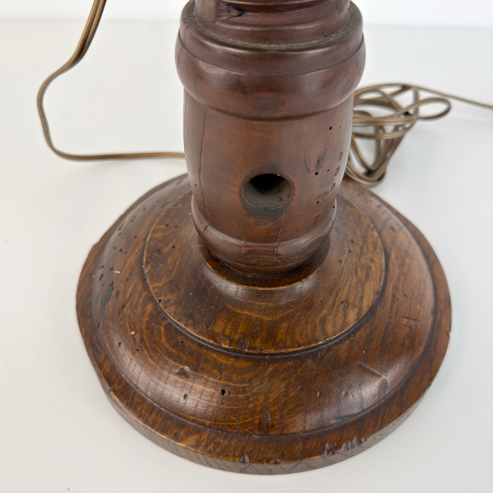 SCANDINAVIAN TABLE LAMP - 7