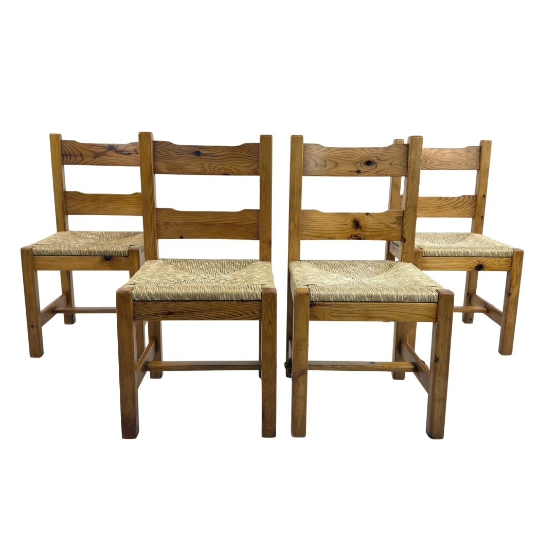(4) SCANDINAVIAN PINE DINING CHAIRS: Dimensions: H 35” x W 17.5” x SD 17” x SH 18”. Set of 4 Vintage Scandinavian pine dining chairs with original rush seats.