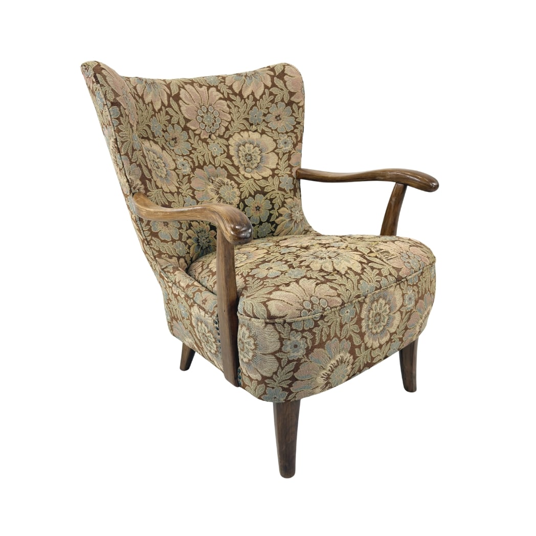 DANISH ART DECO LOUNGE CHAIR: Dimensions: H 31.5” x W 26.3” x D 29” x SH 17.5”. Vintage Danish Art Deco lounge chair with original floral pattern upholstery.