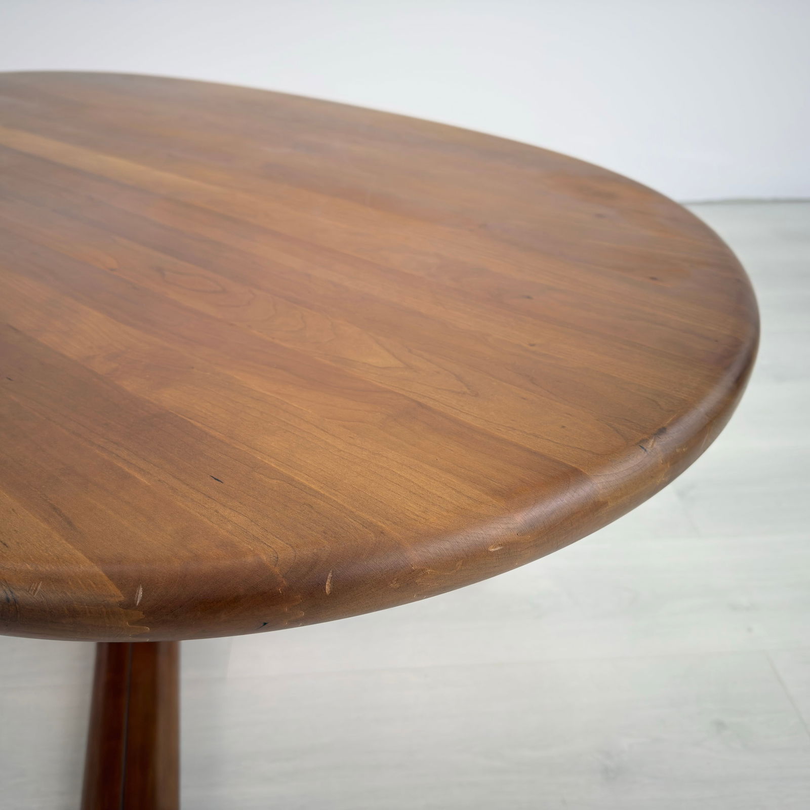 DYRLUND TEAK COFFEE TABLE - 8