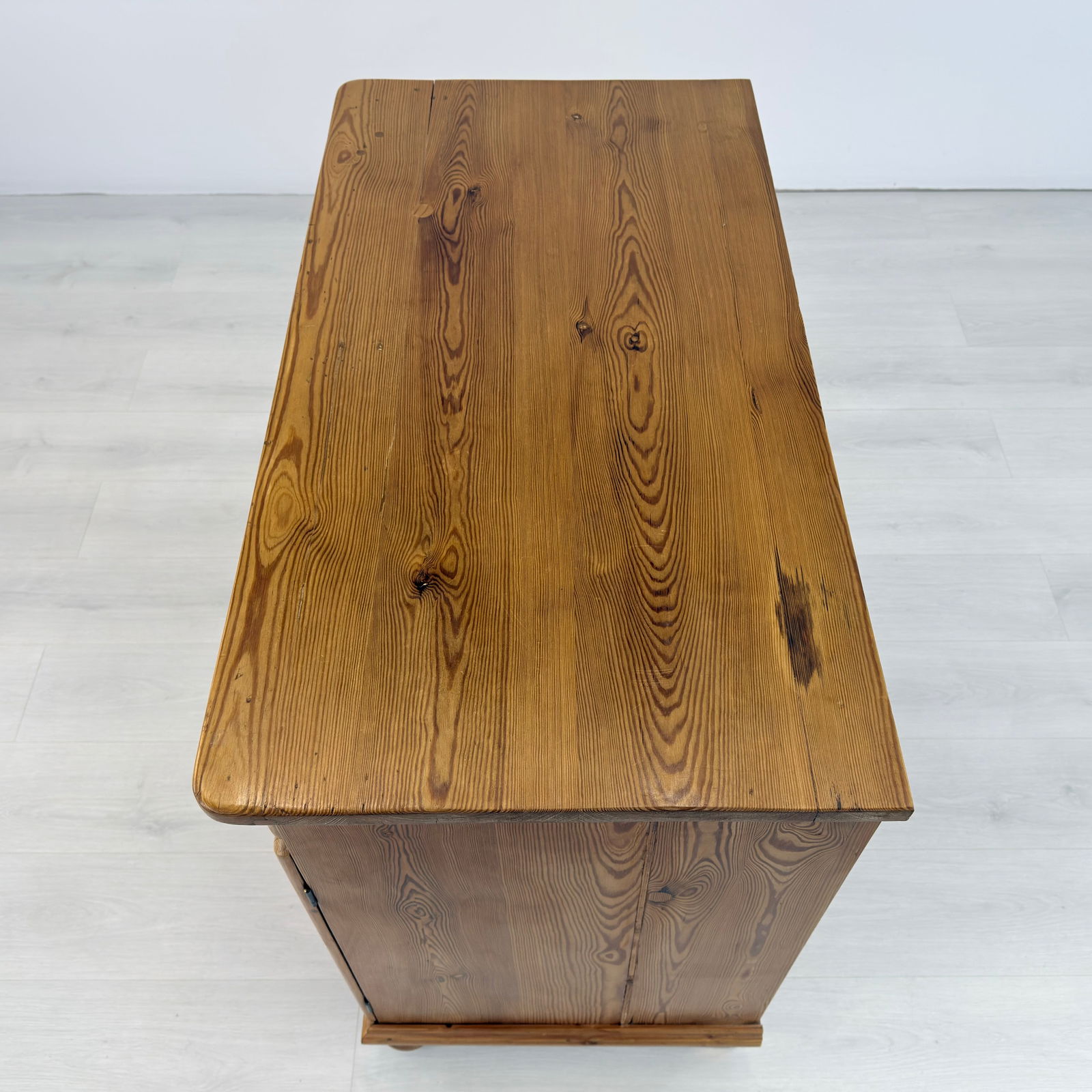 RUSTIC PINE DRESSER - 5