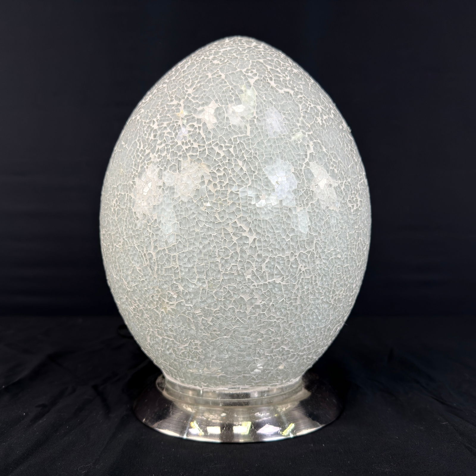 MOSAIC EGG TABLE LAMP: Dimensions: H 12” x W 8”. Vintage Italian white glass mosaic egg table lamp.