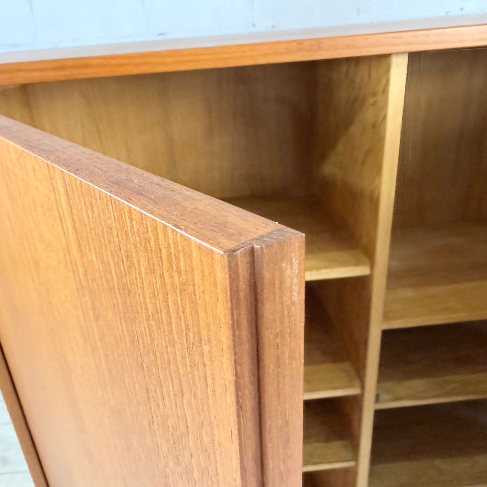 HANS J. WEGNER CABINET, 1960s - 7