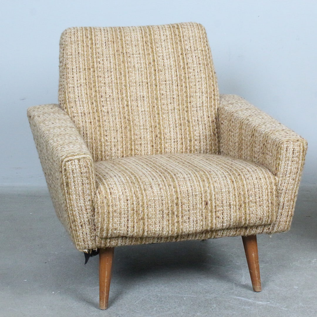 DANISH LOUNGE CHAIRS, A PAIR - 4