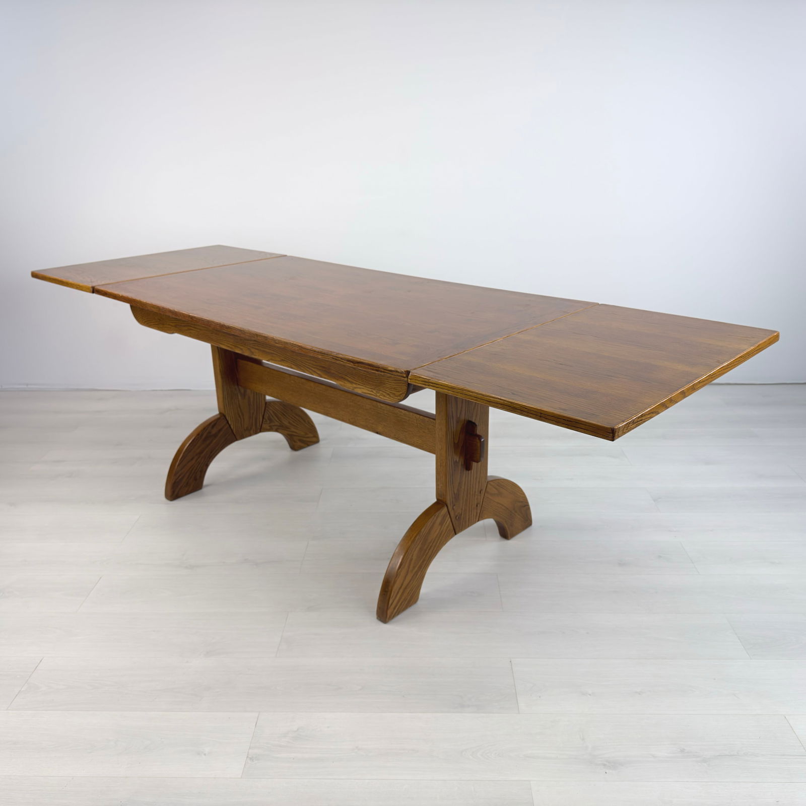 DUTCH BRUTALIST EXTENDABLE DINING TABLE - 2
