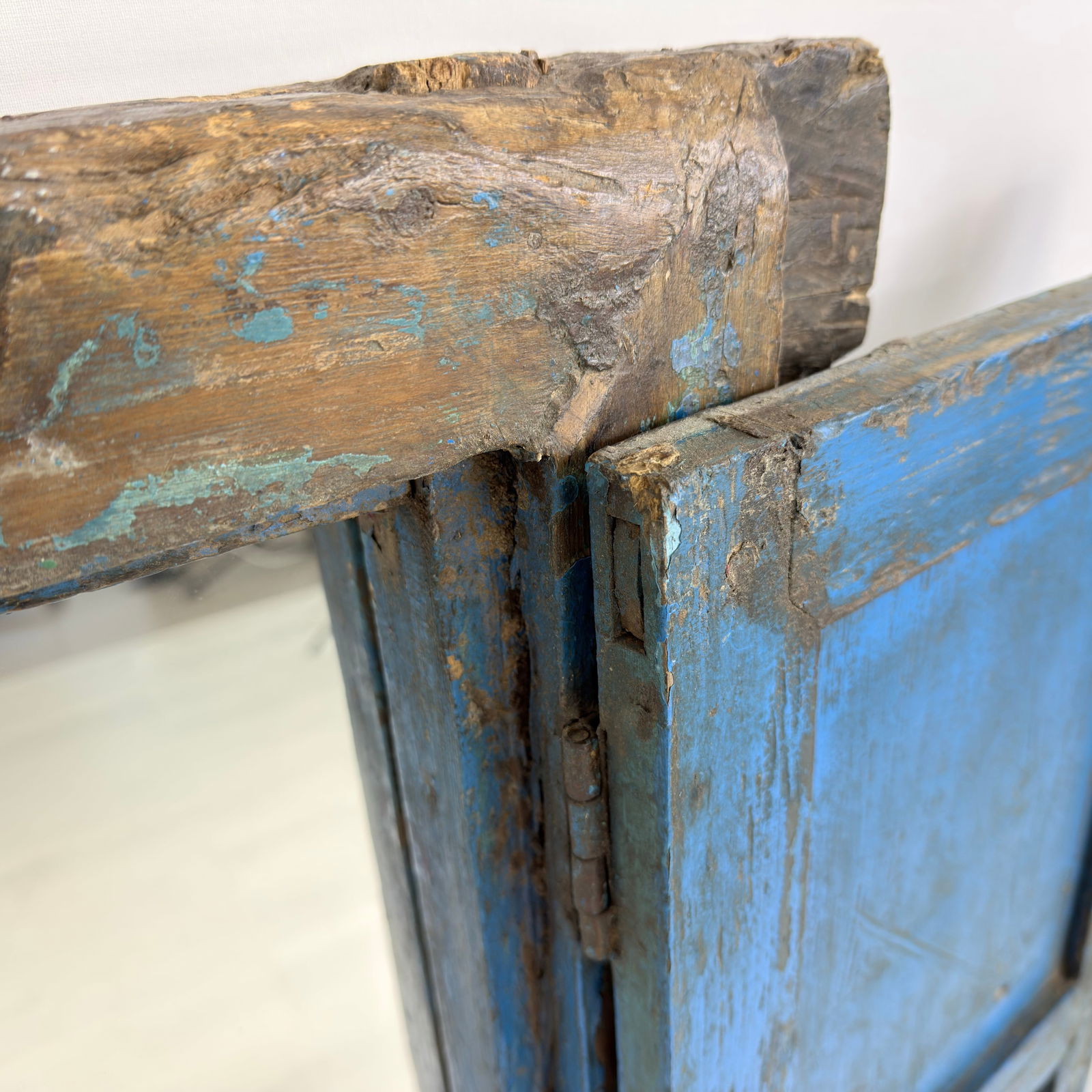 ANTIQUE WINDOW FRAME MIRROR - 9