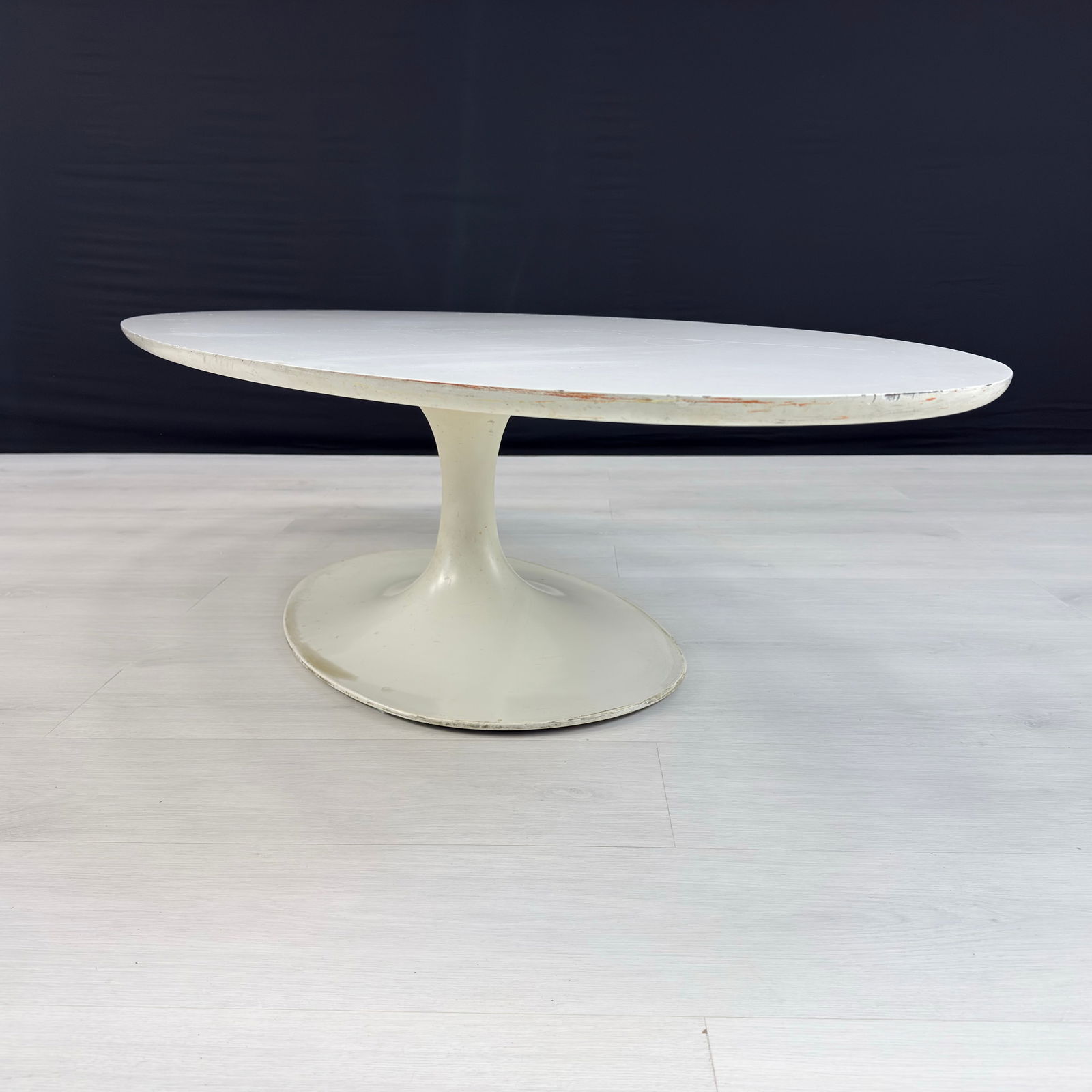 COFFEE TABLE AFTER EERO SAARINEN TULIP - 4