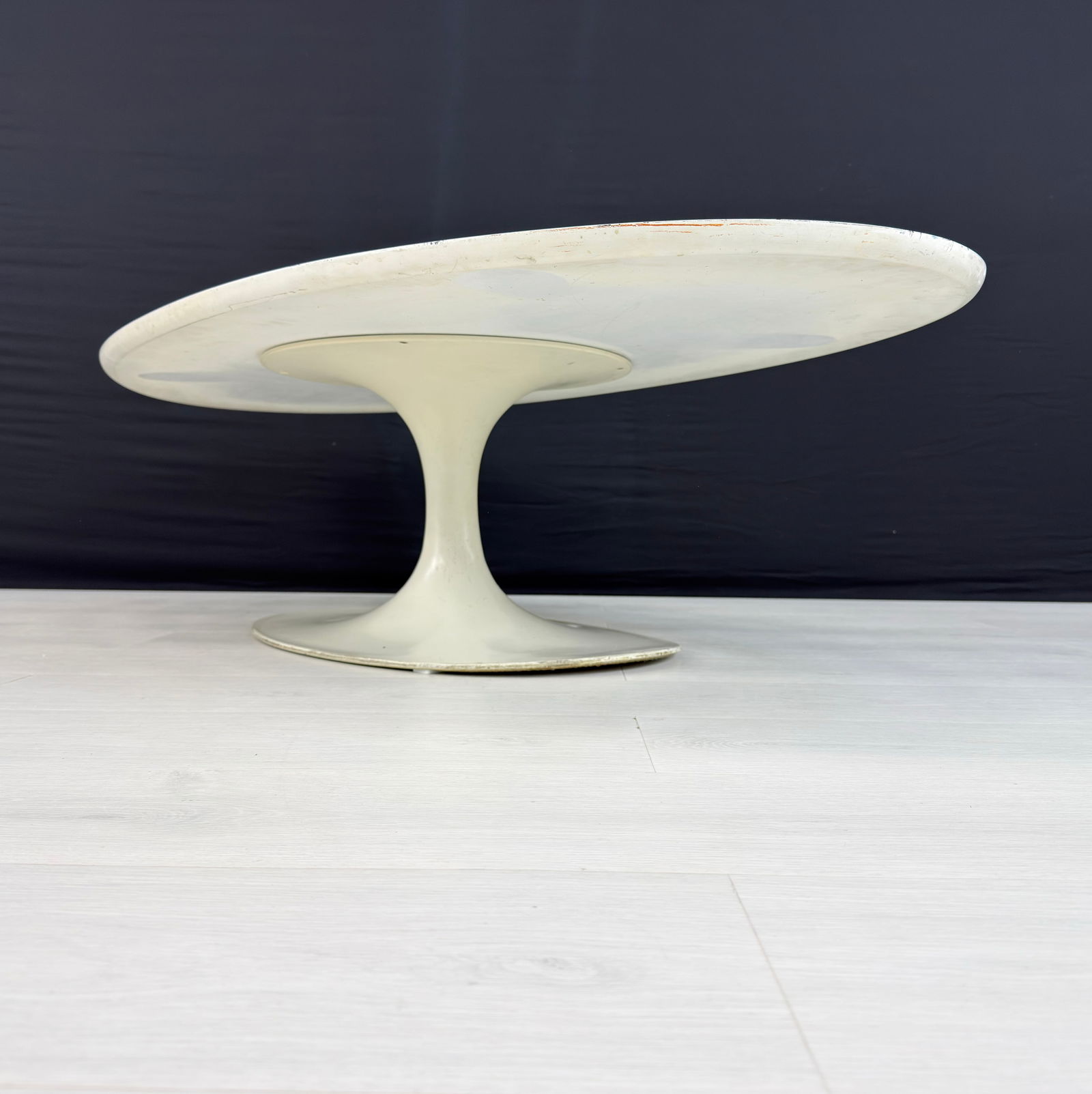COFFEE TABLE AFTER EERO SAARINEN TULIP - 6