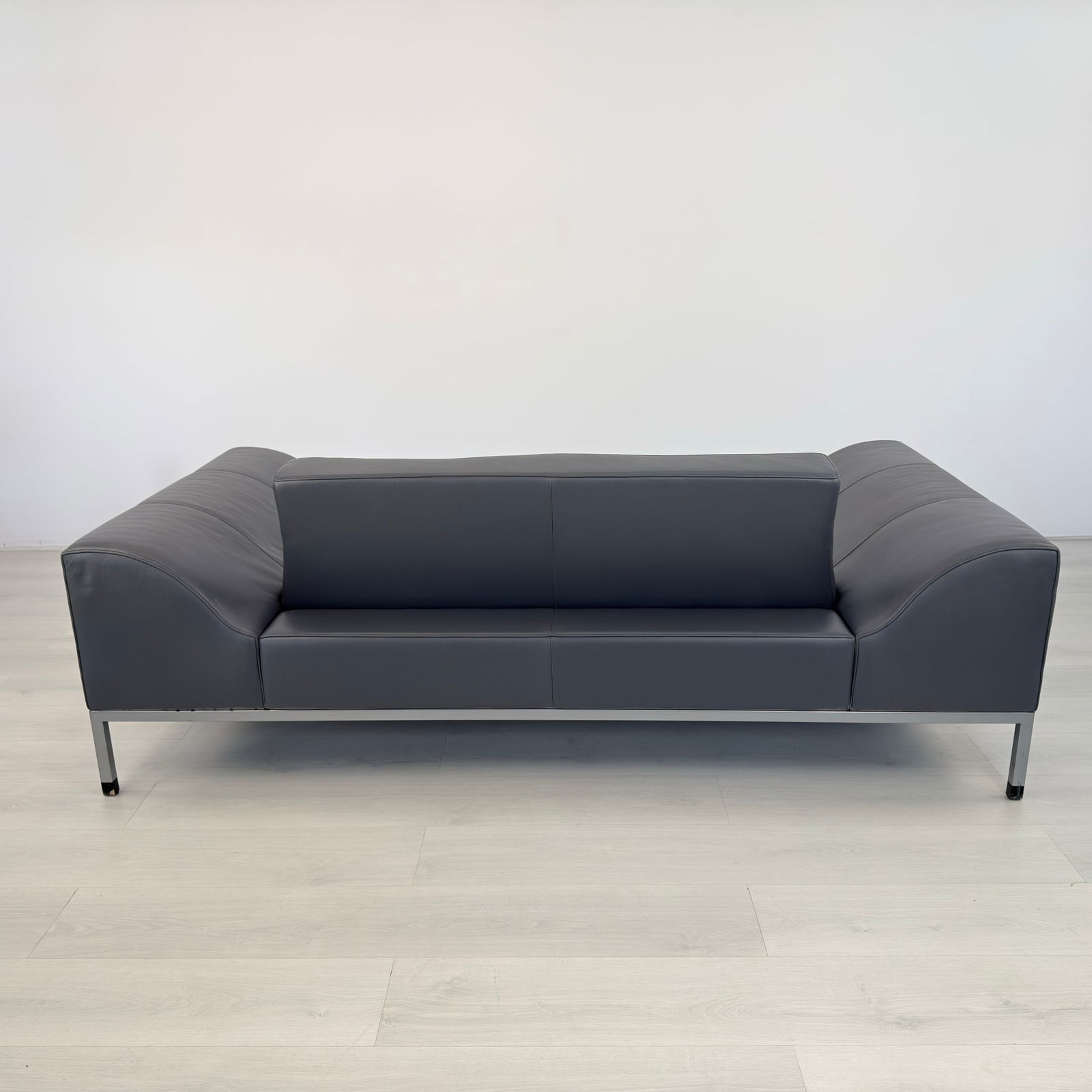 DE SEDE TWO-SEATER SOFA - 10