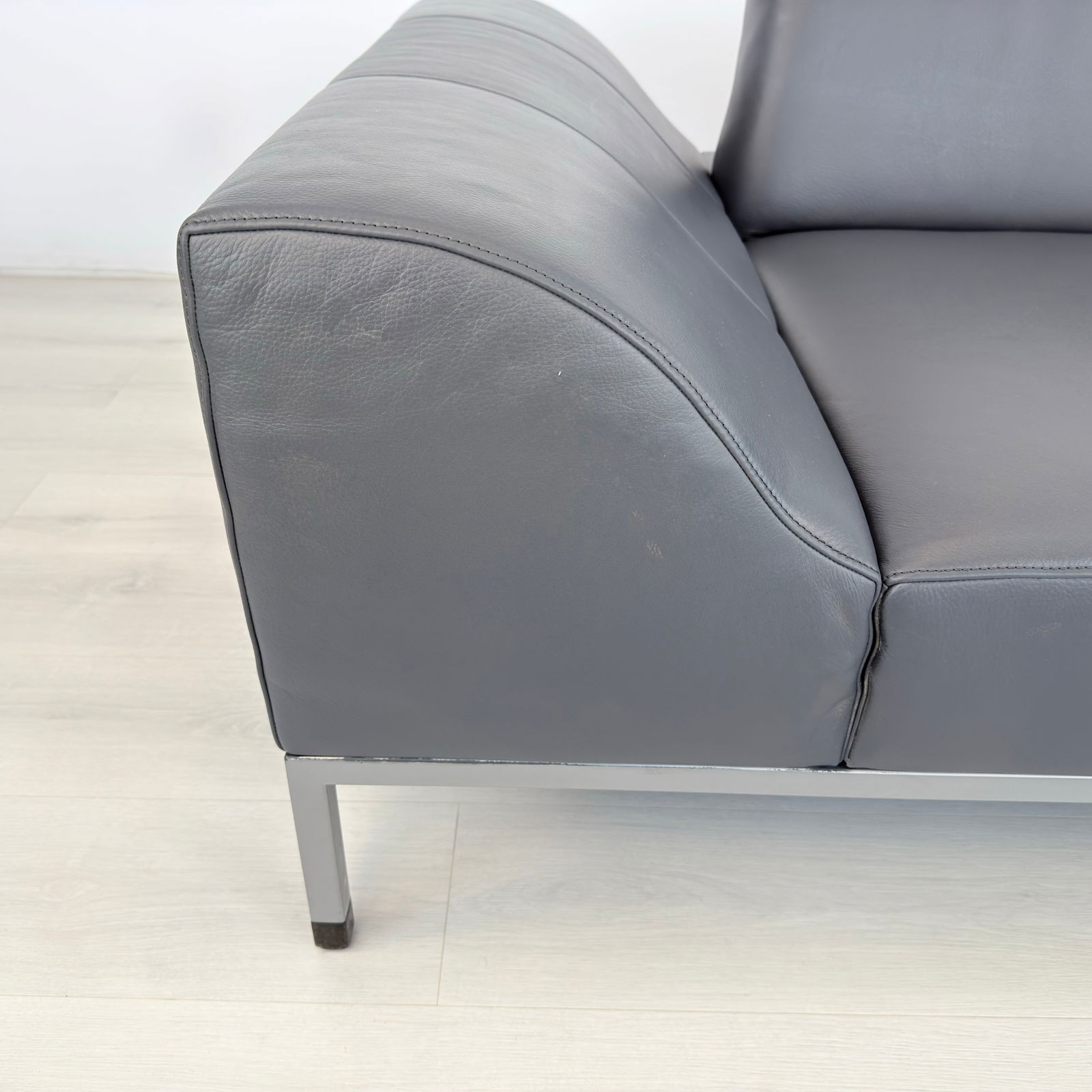 DE SEDE TWO-SEATER SOFA - 13