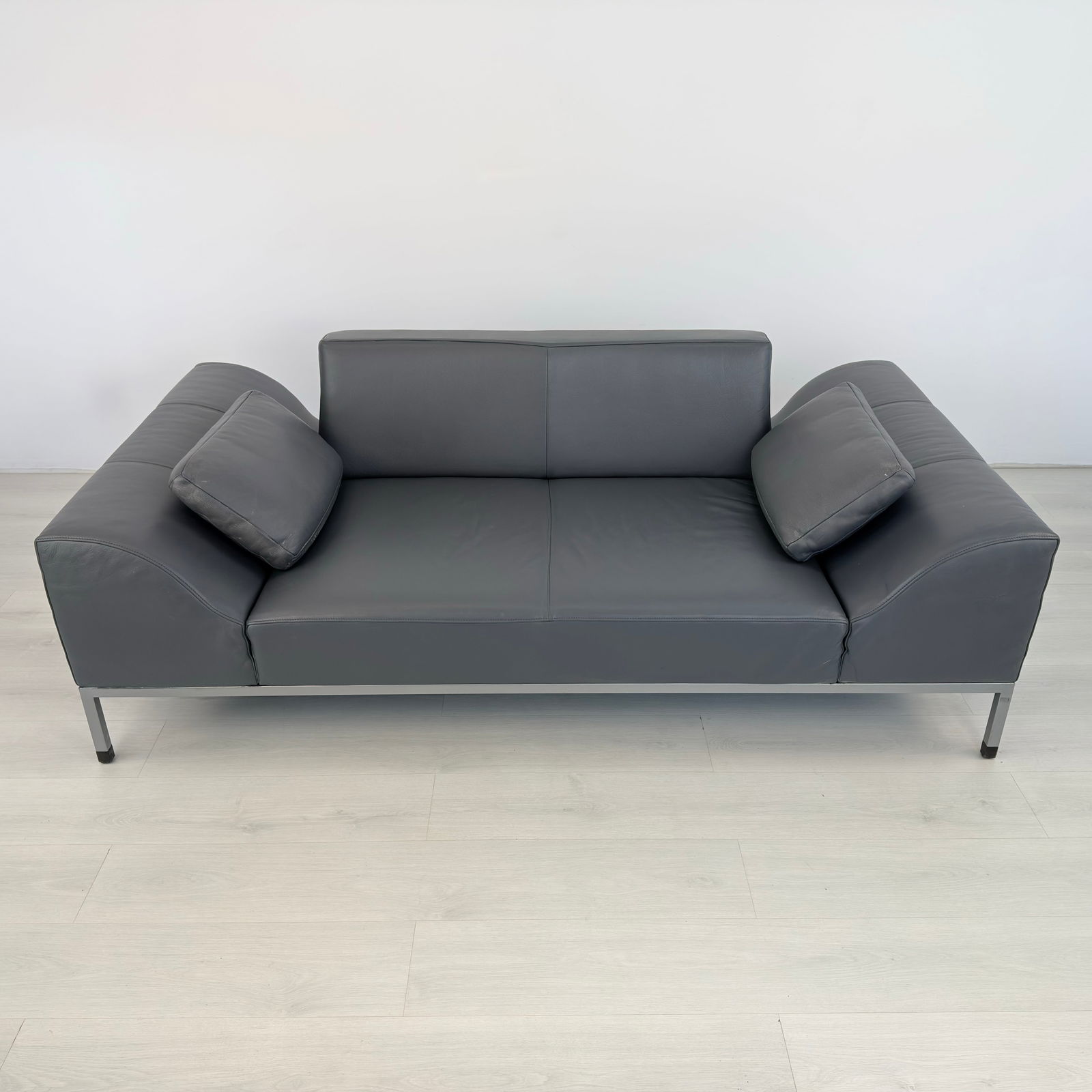 DE SEDE TWO-SEATER SOFA - 2