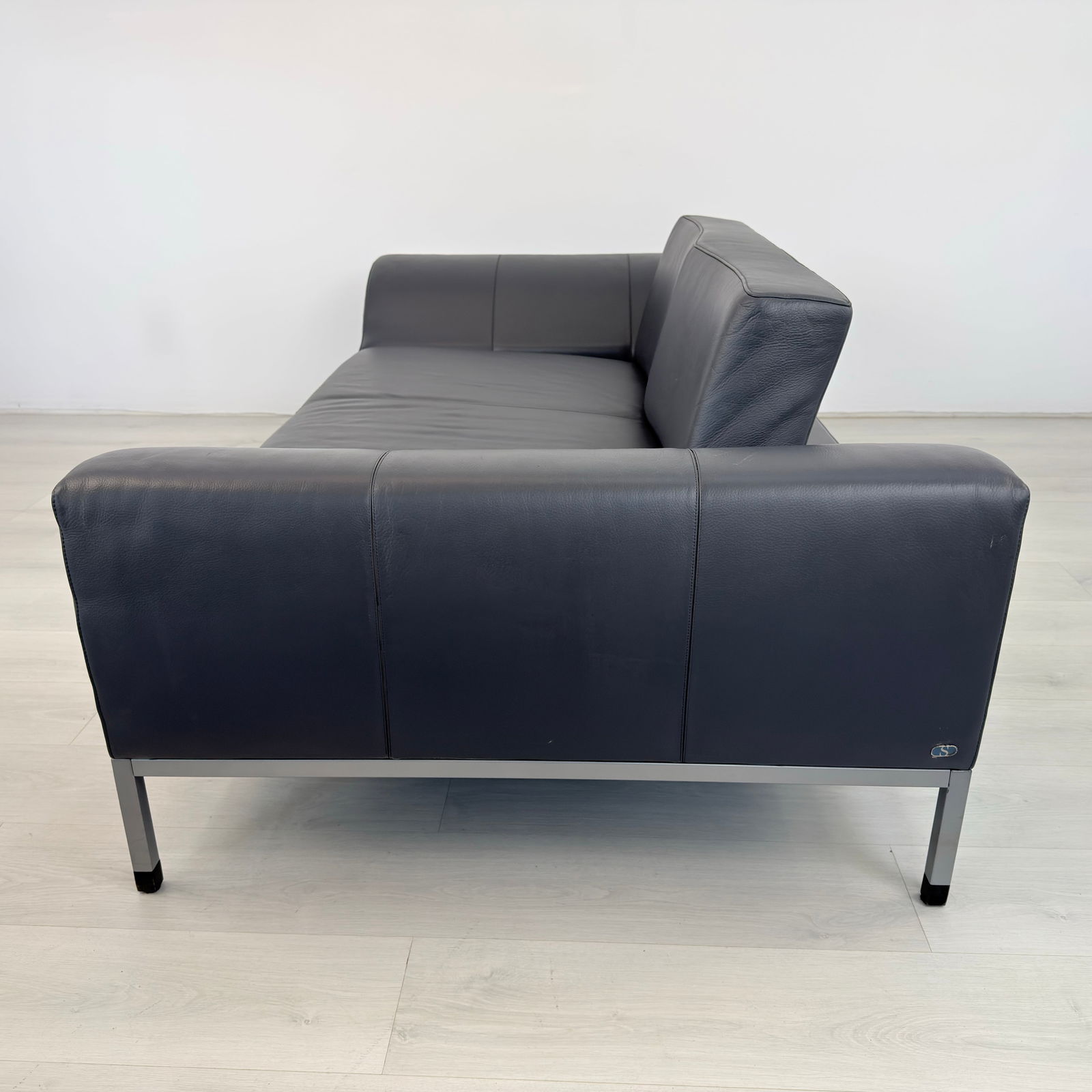 DE SEDE TWO-SEATER SOFA - 8