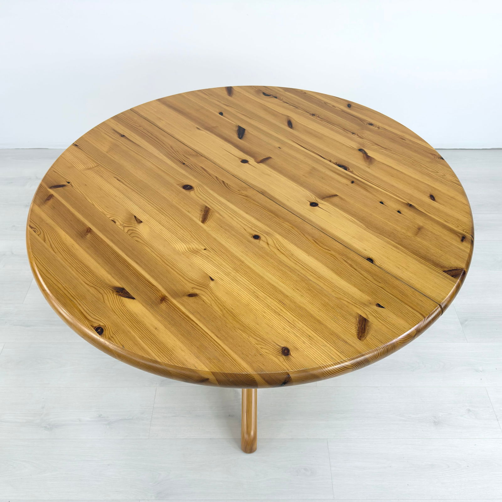 ATTR RAINER DAUMILLER EXTENDABLE DINING TABLE - 5