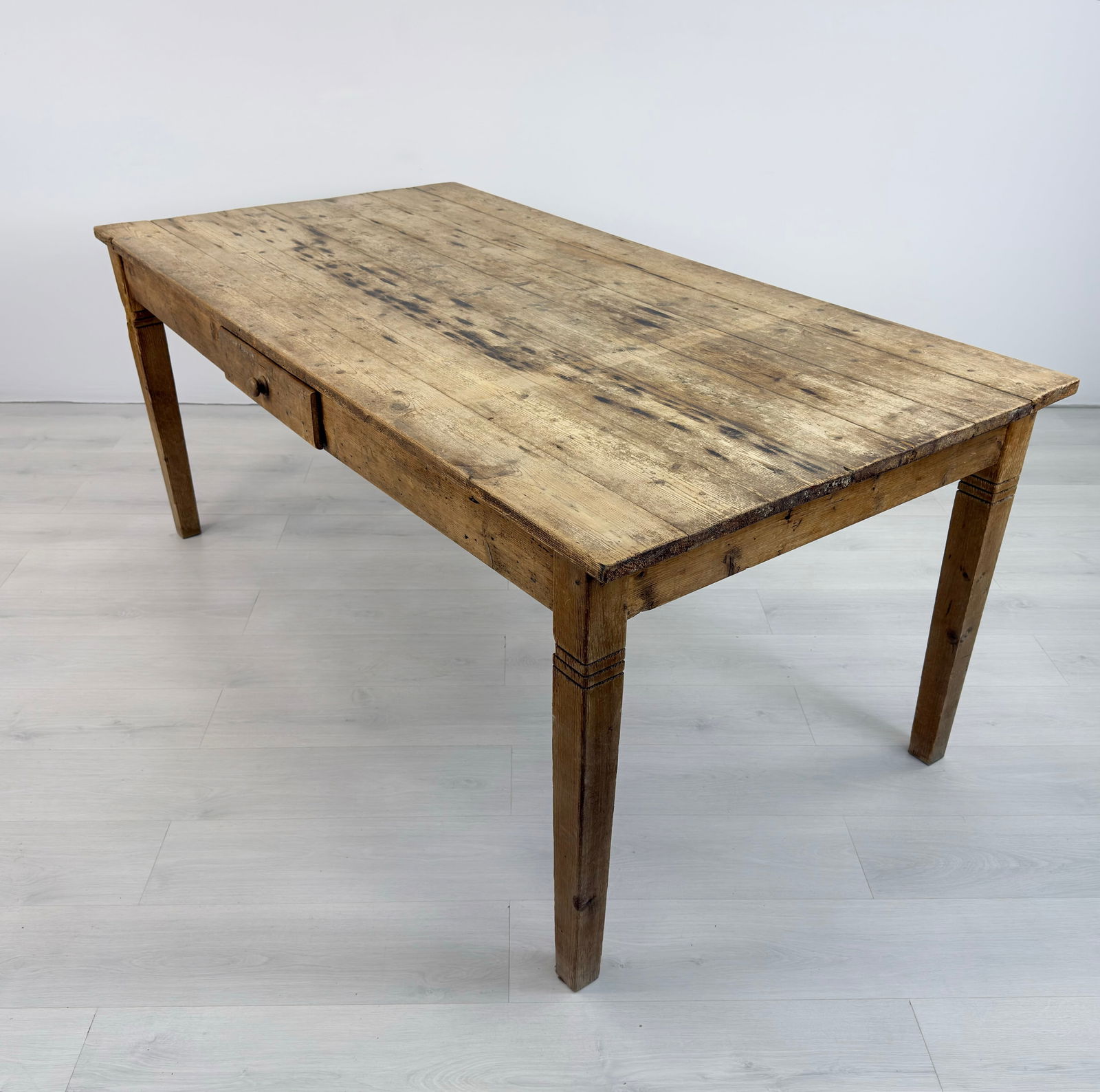 ANTIQUE FRENCH FARMHOUSE DINING TABLE - 2