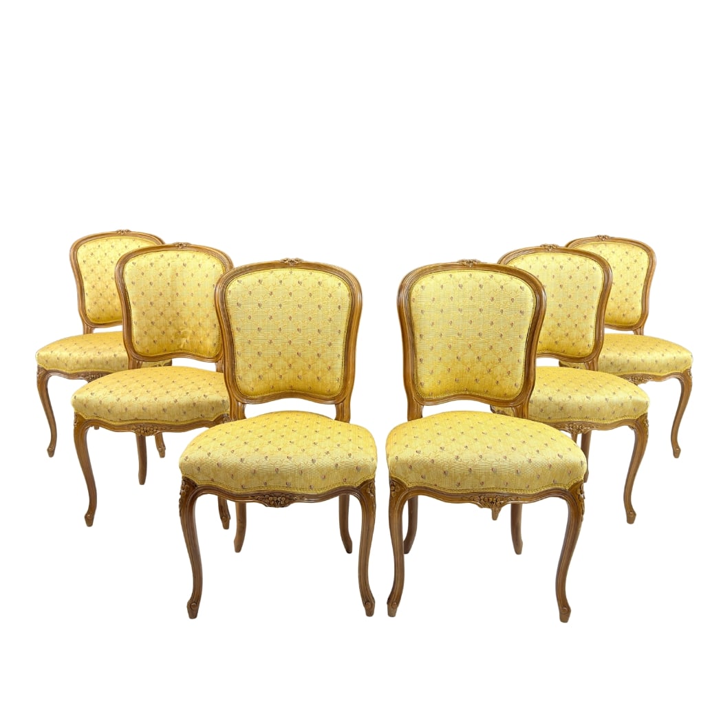 (6) LOUIS XV DINING CHAIRS: Dimensions: H 37” x W 20.5” x D 21.5” x SH 19.5”. Set of 6 Antique Louis XV style carved wood dining chairs with original fabric.