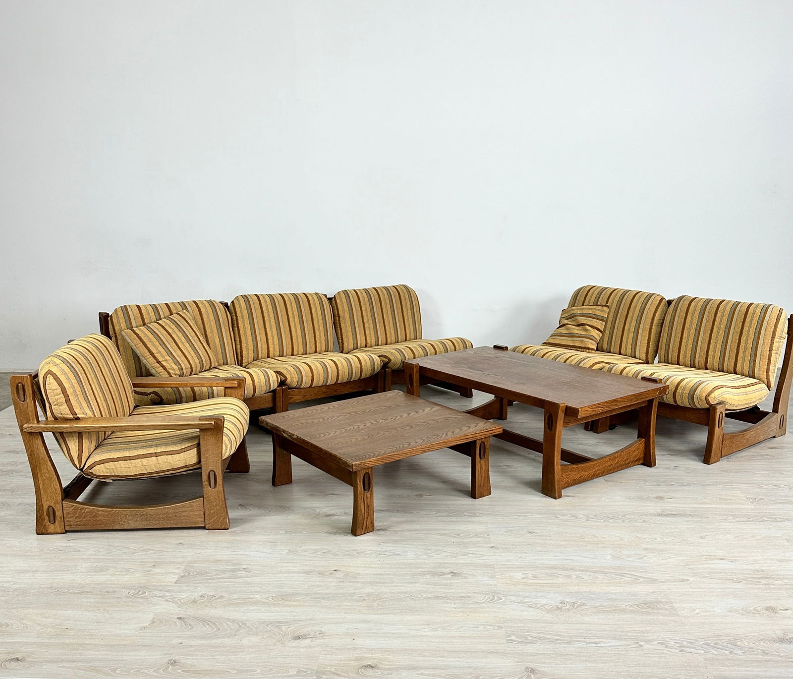 (2) CARL STRAUB ATTR BRUTALIST MODULAR SOFA - 8