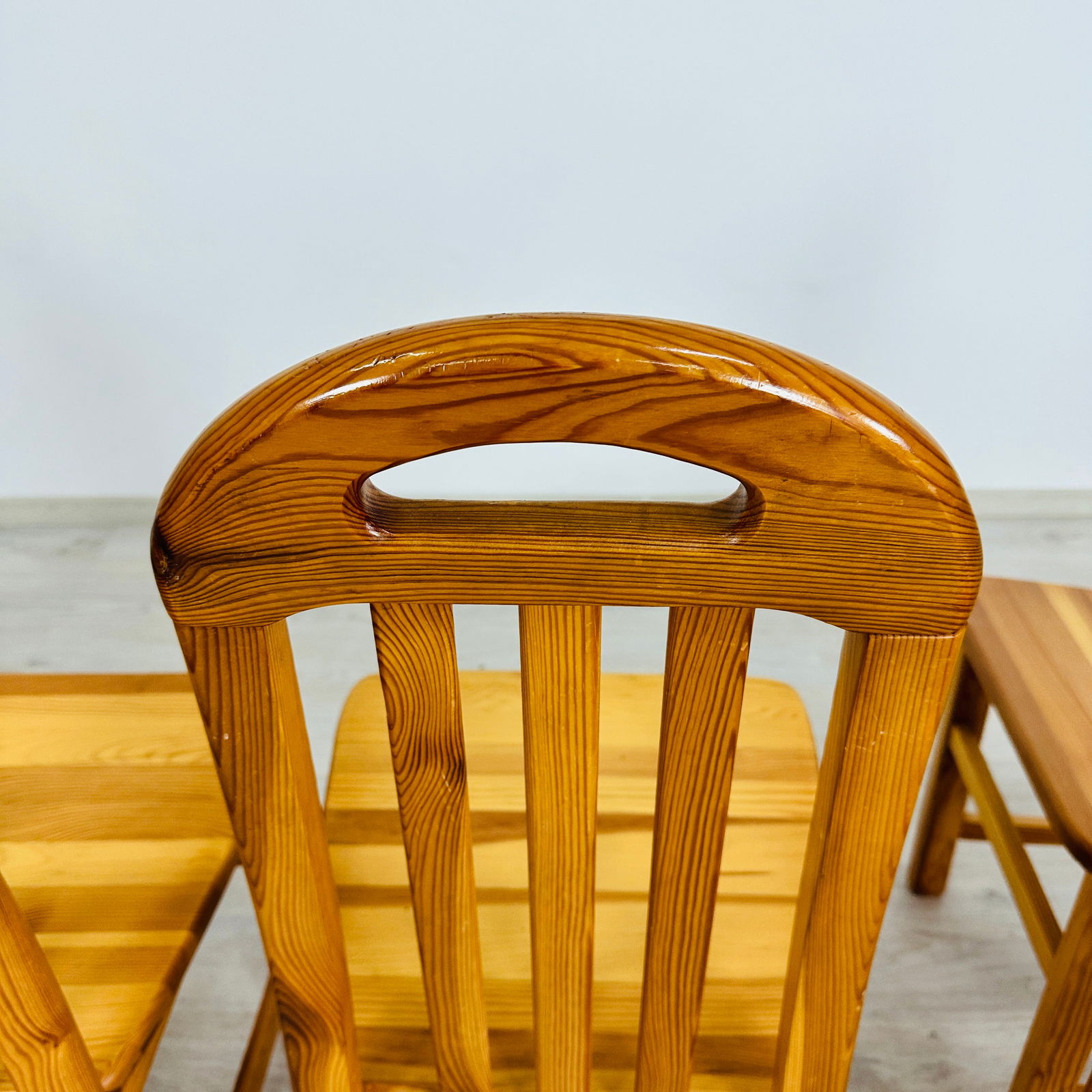 (6) SCANDINAVIAN PINE DINING CHAIRS - 4